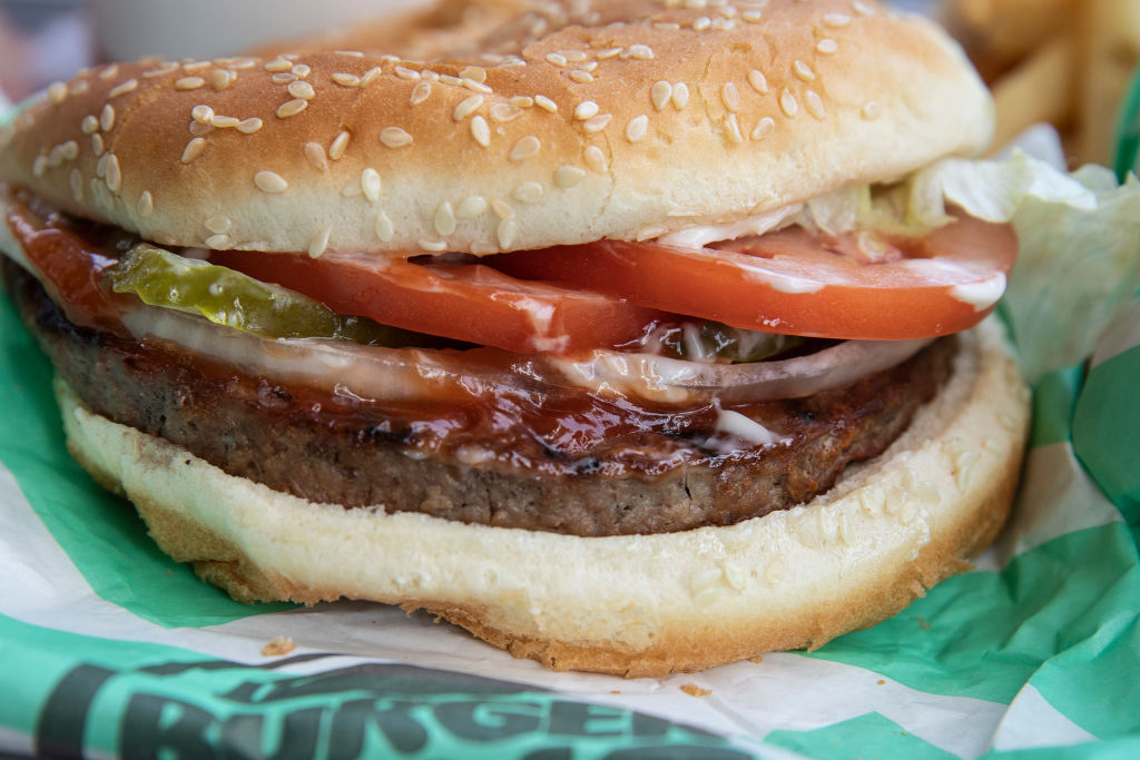 Burger King Begins Selling Meatless Whopper Across U.S.