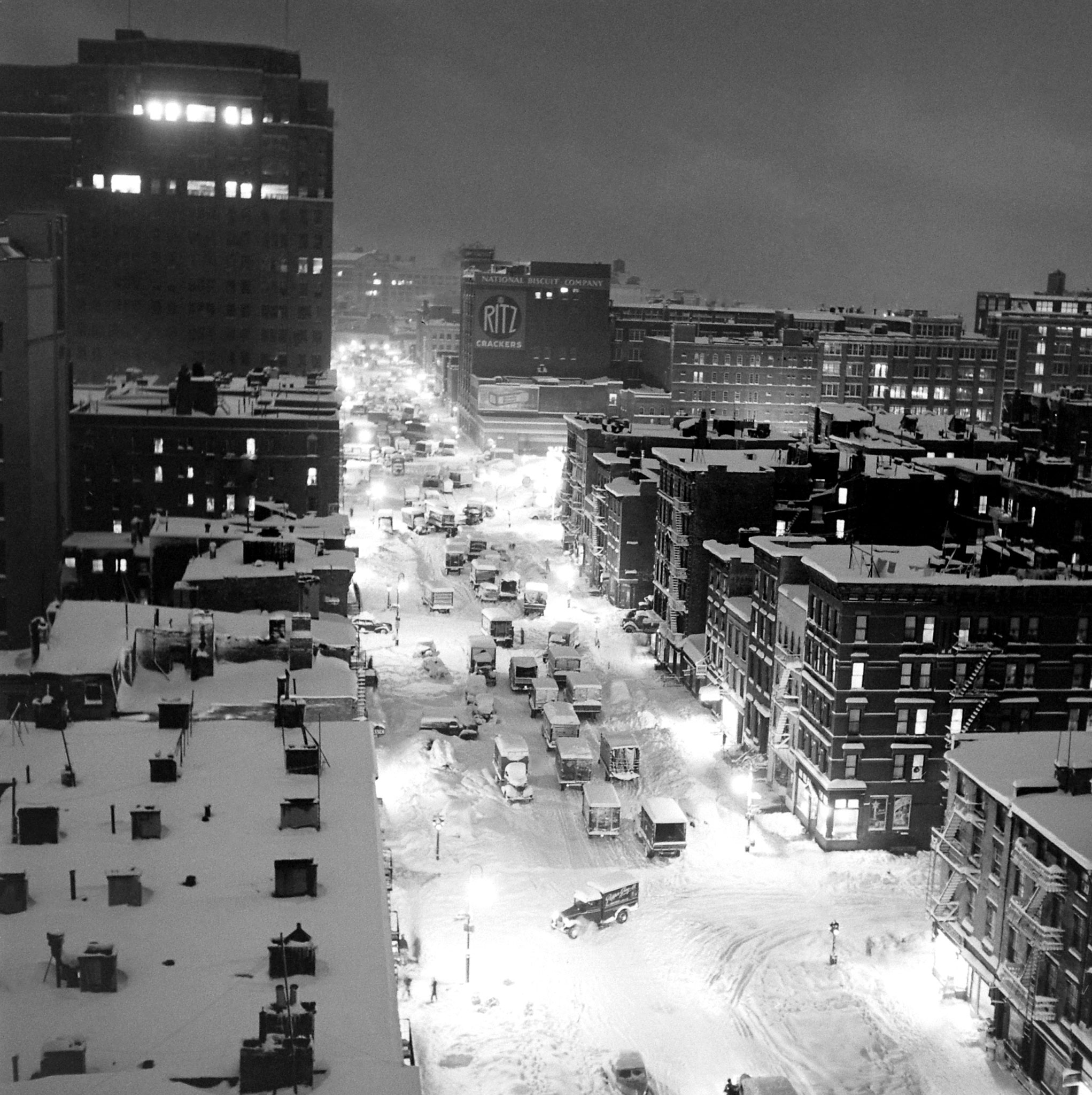 The Great Blizzard of 1947: Photos of New York, Buried in White