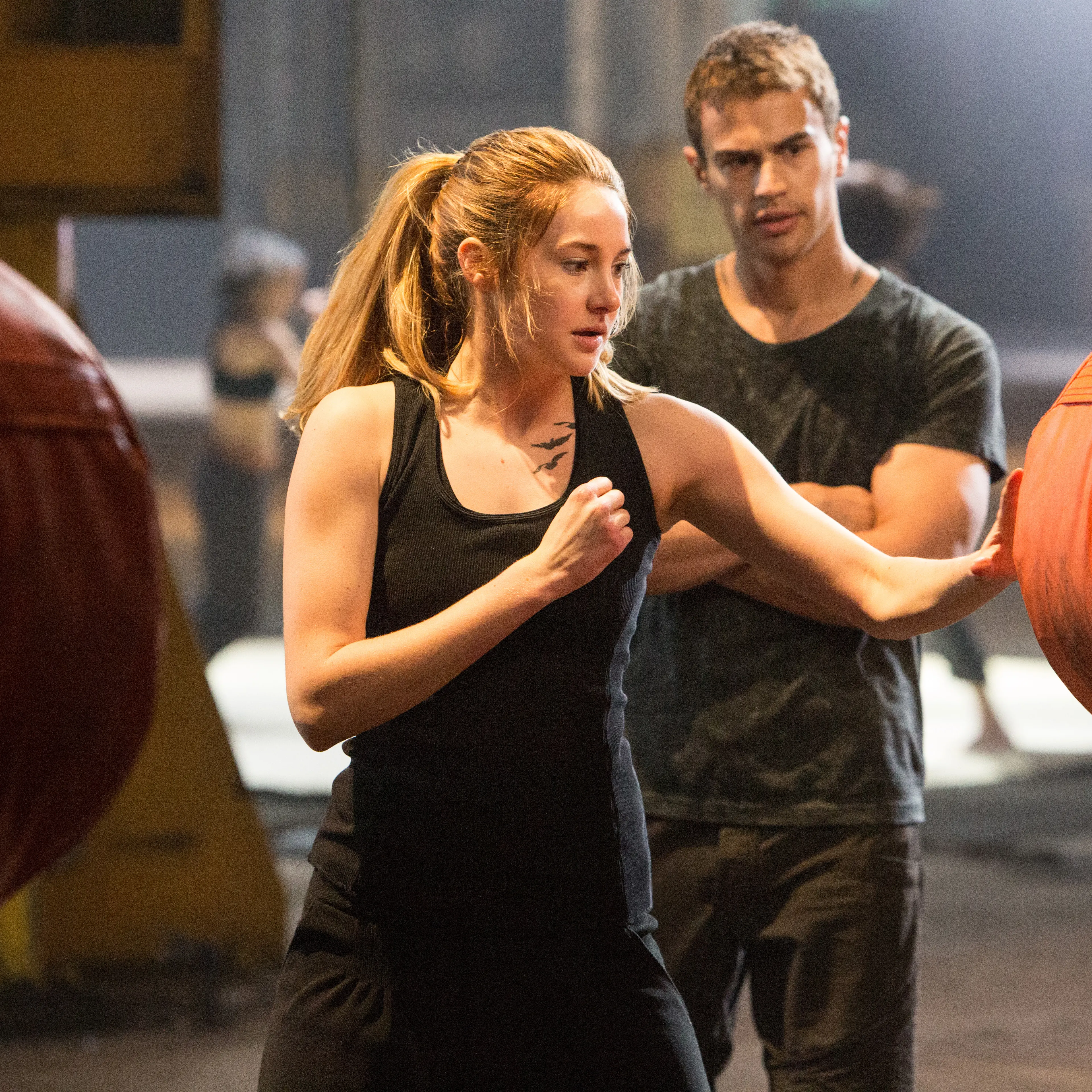 DIVERGENT