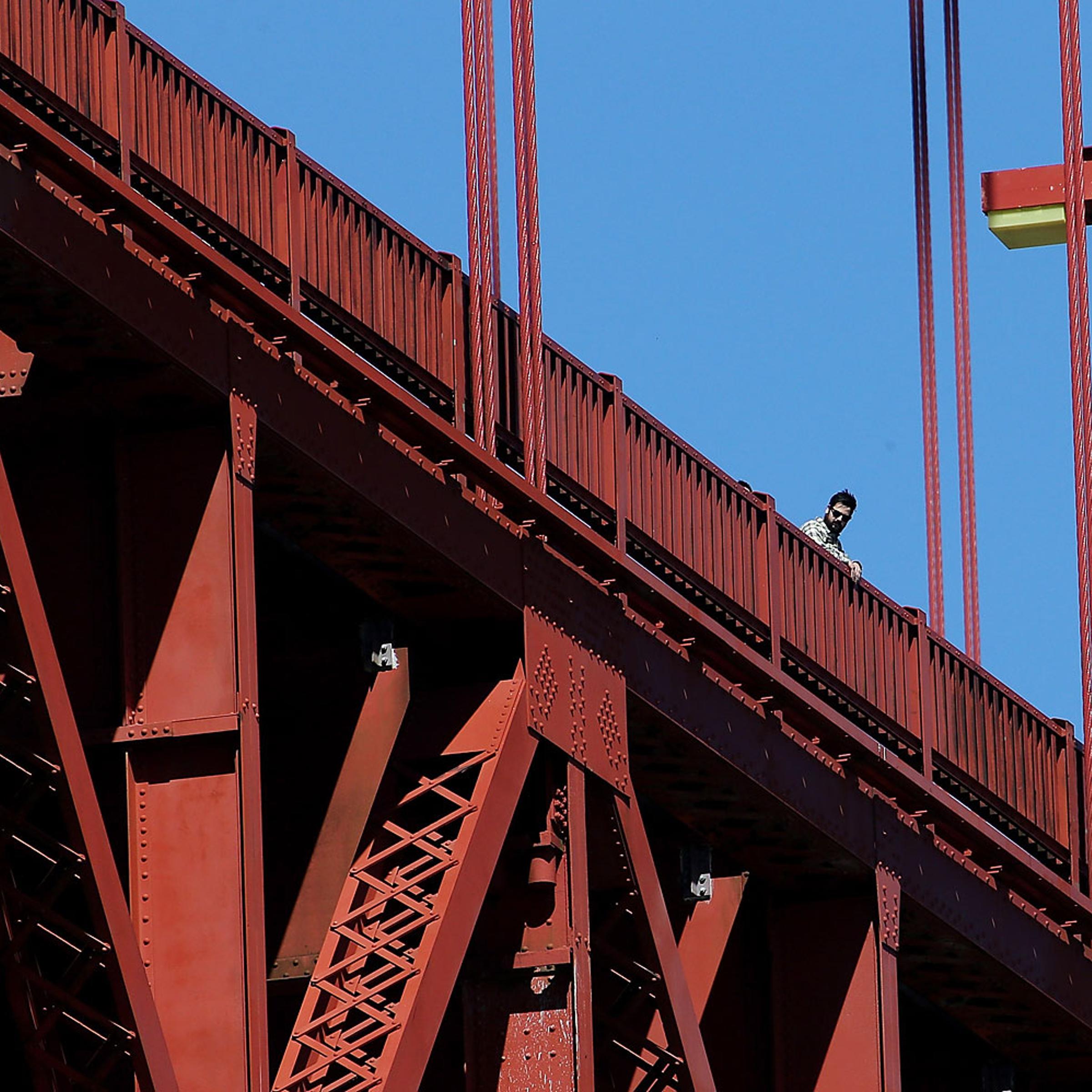 Suicide Barrier Could Be Installed On Golden Gate Bridge