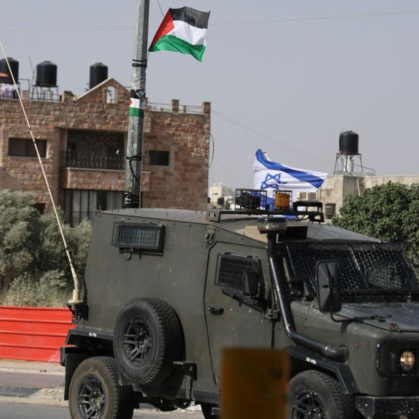 Israel-conflict-flags-PALESTINIAN-ISRAEL-CONFLICT-FLAGS