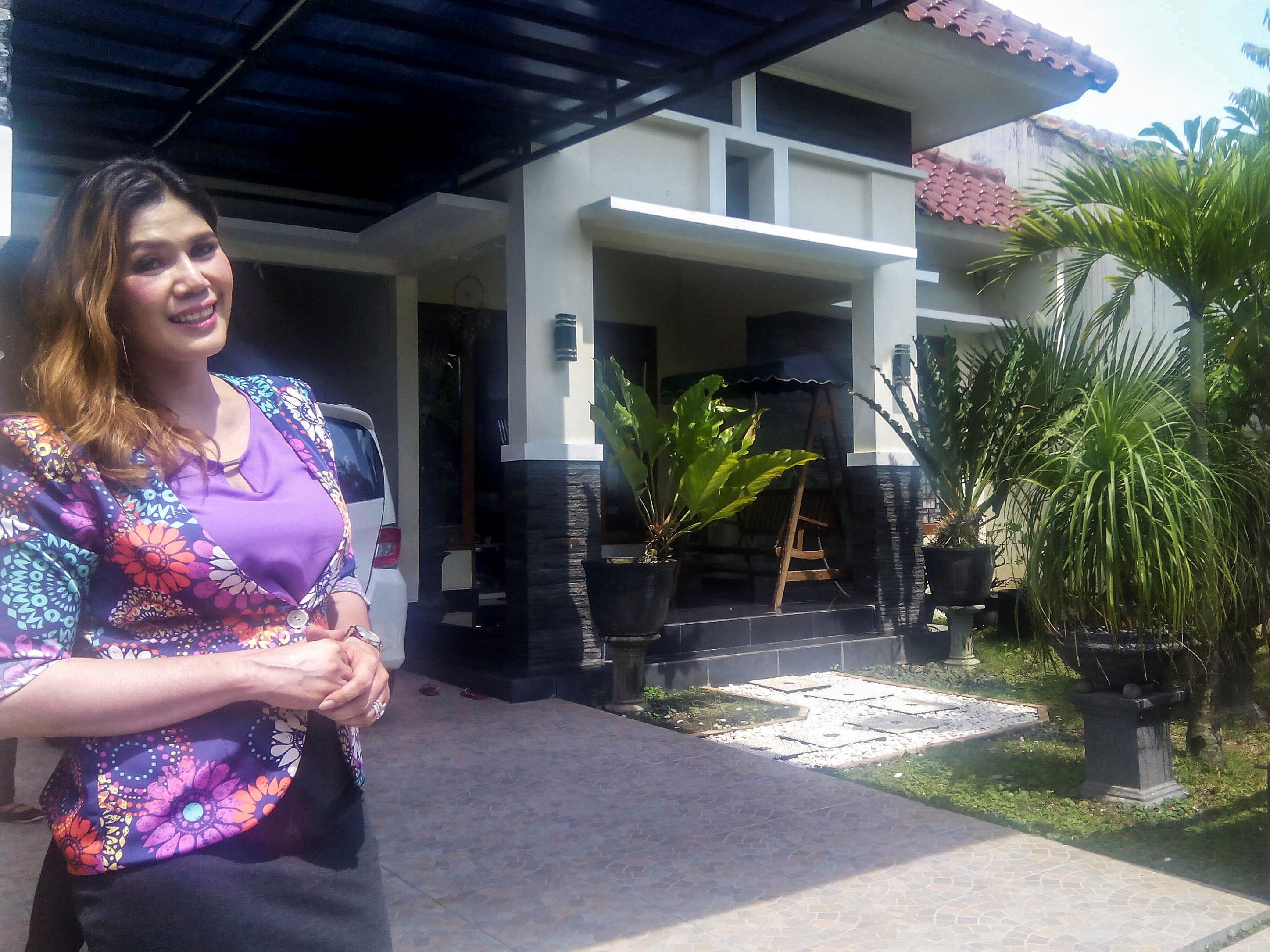 For sale: House (and wife) in Indonesia