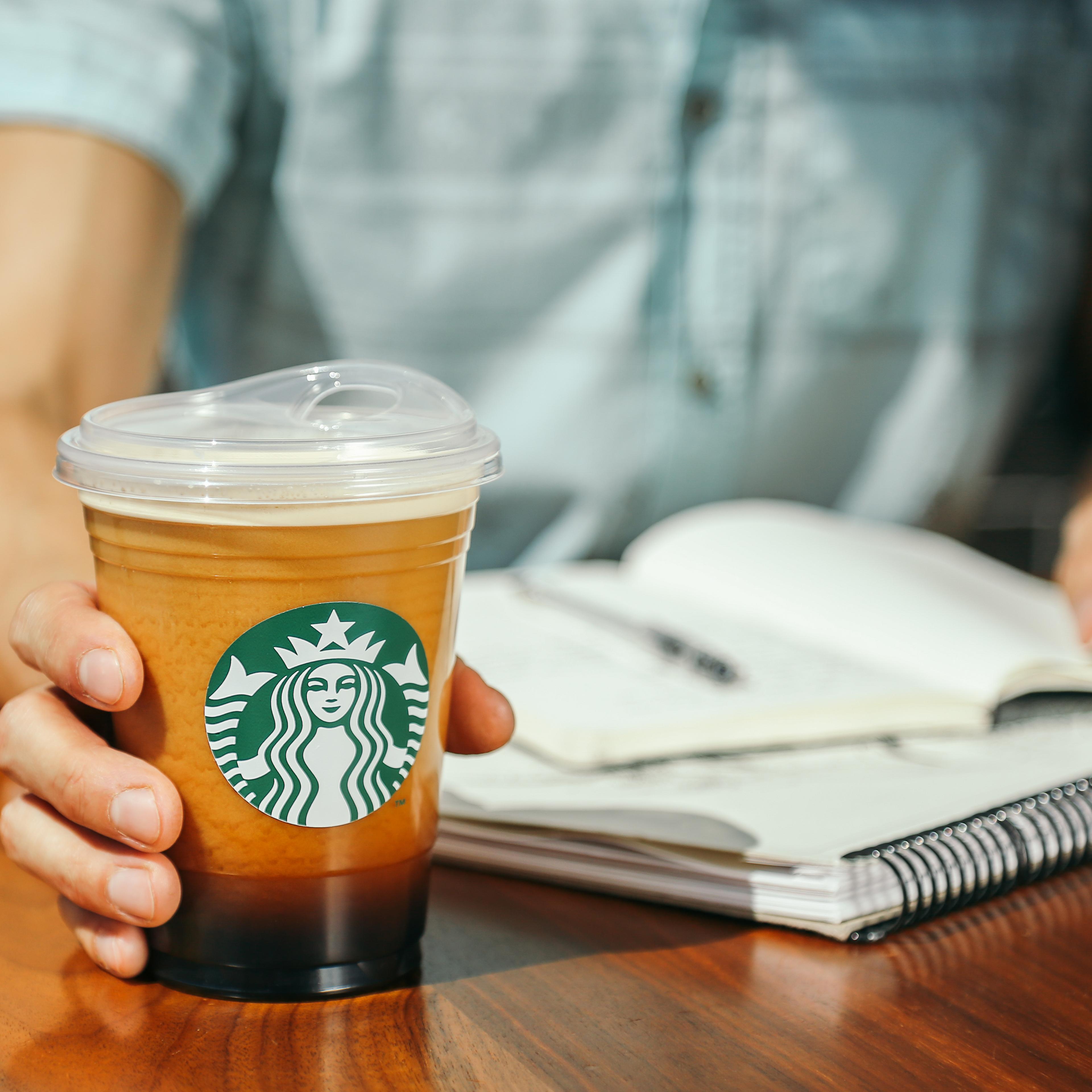 Starbucks strawless lid