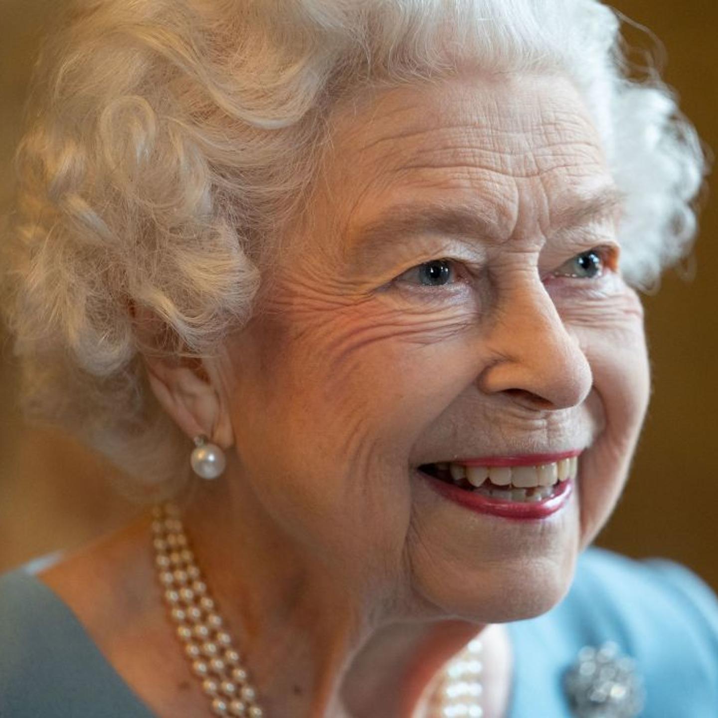 TOPSHOT-BRITAIN-ROYALS-QUEEN-JUBILEE