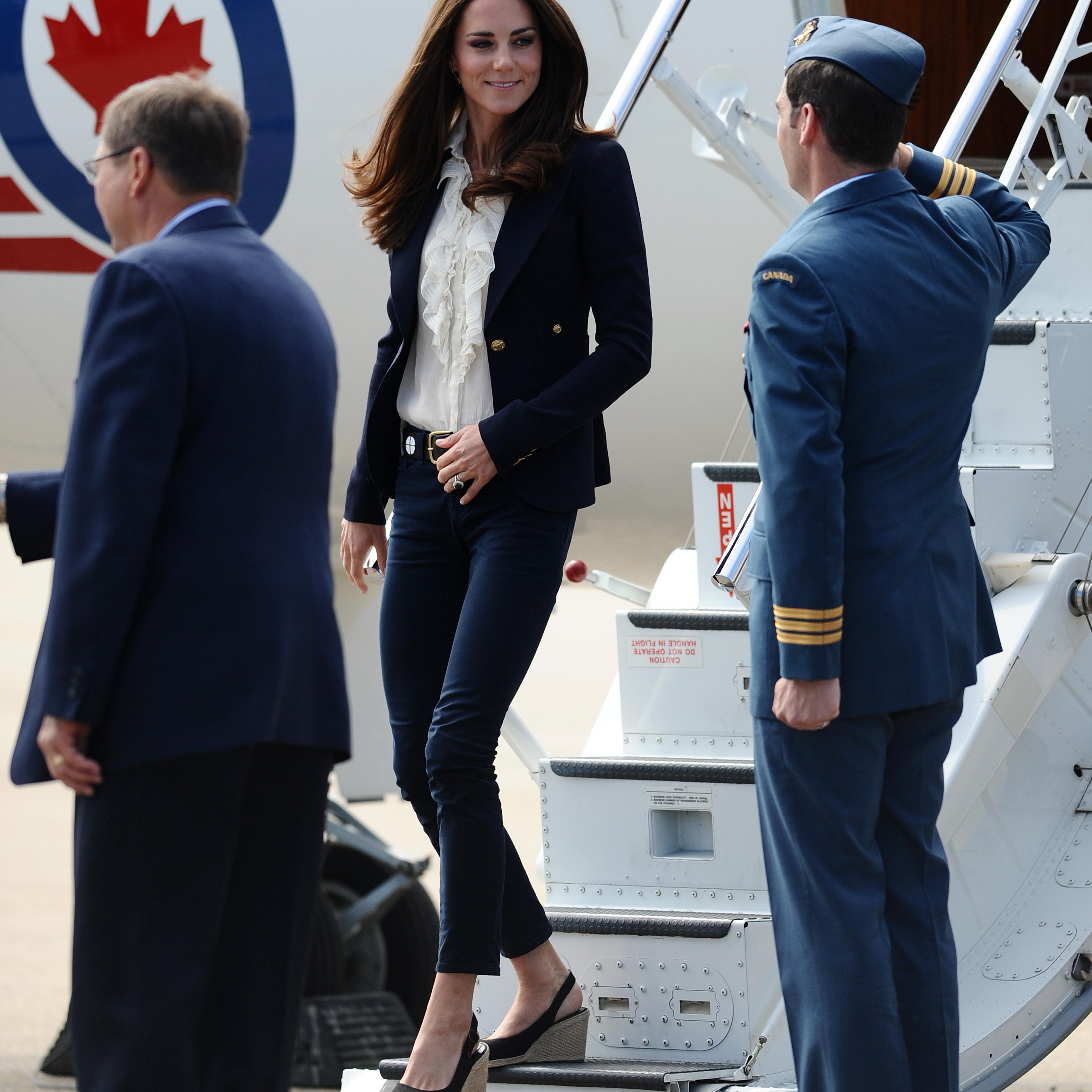 Kate Middleton can wear them, but can you imagine the current Queen in jeans?