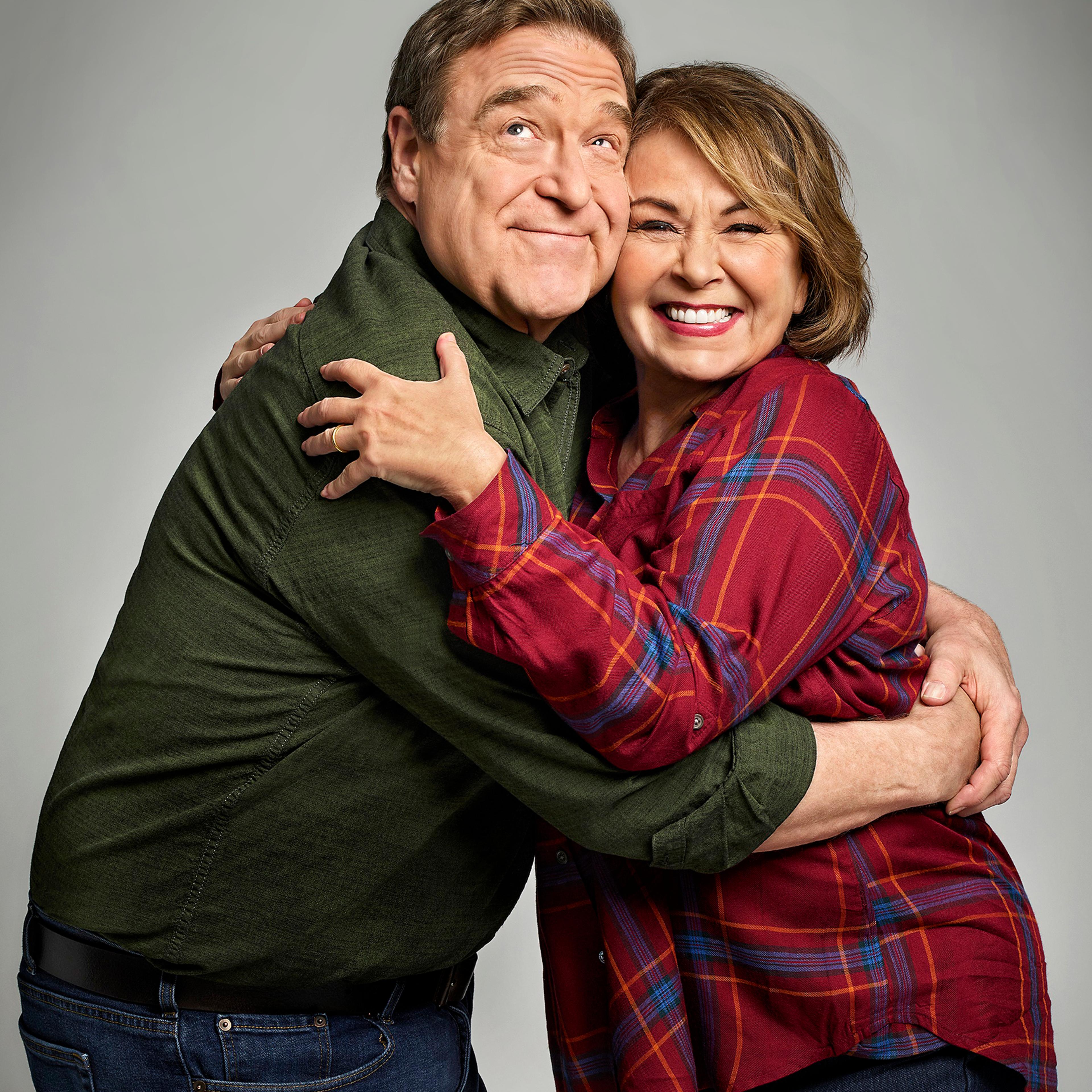 JOHN GOODMAN, ROSEANNE BARR roseanne abc family tv back on