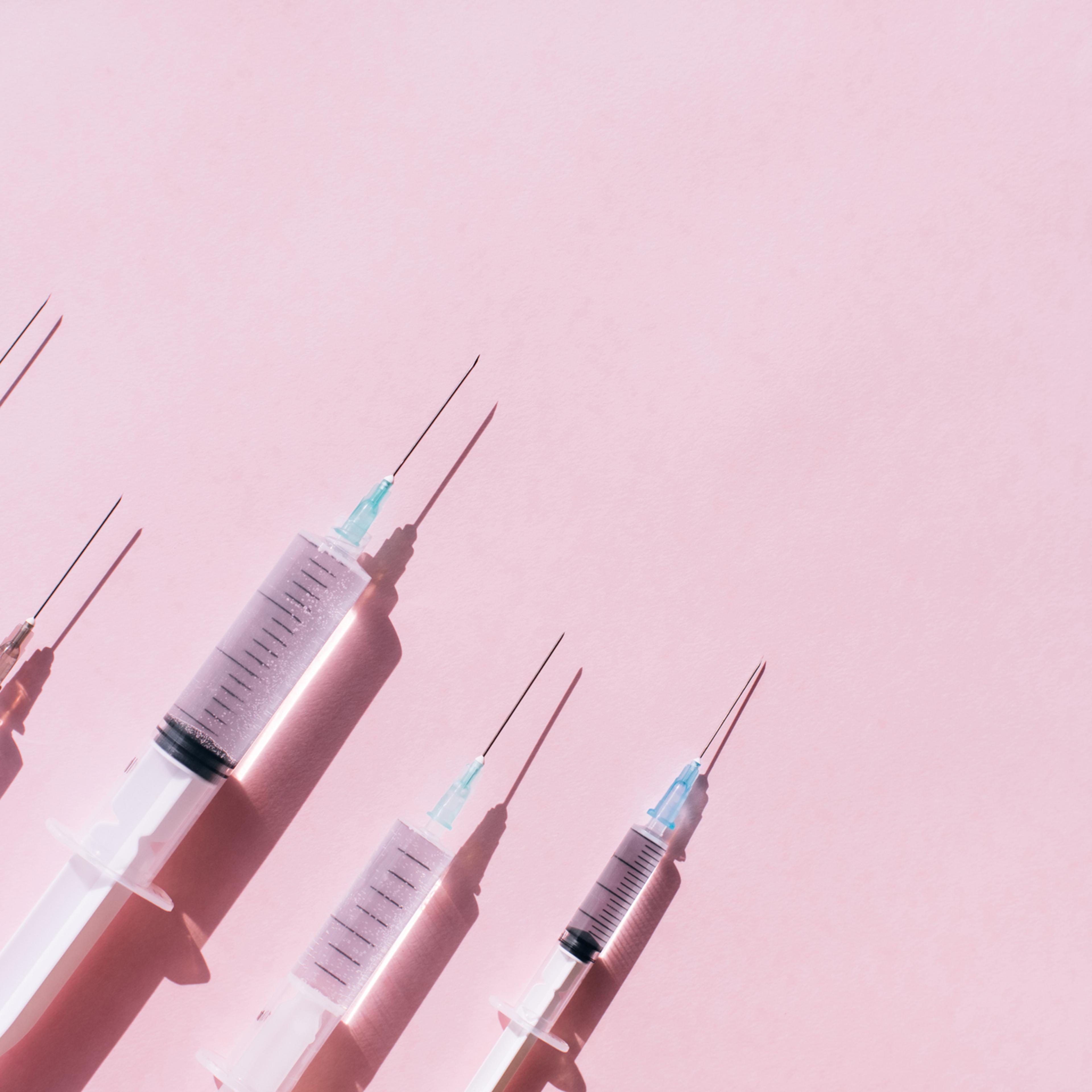 Set of syringes with medication