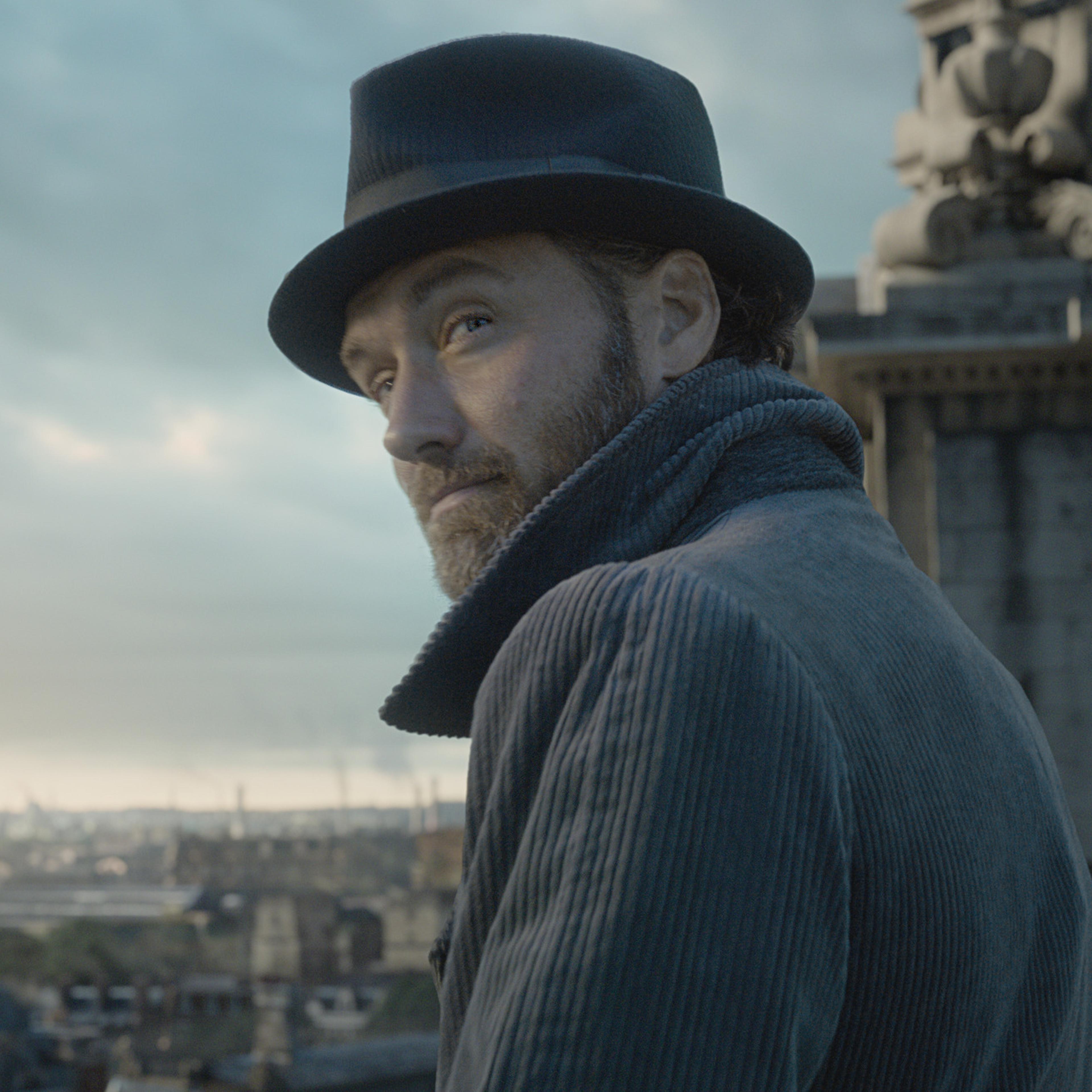 Jude Law in <i>Fantastic Beasts: The Crimes of Grindelwald</i>