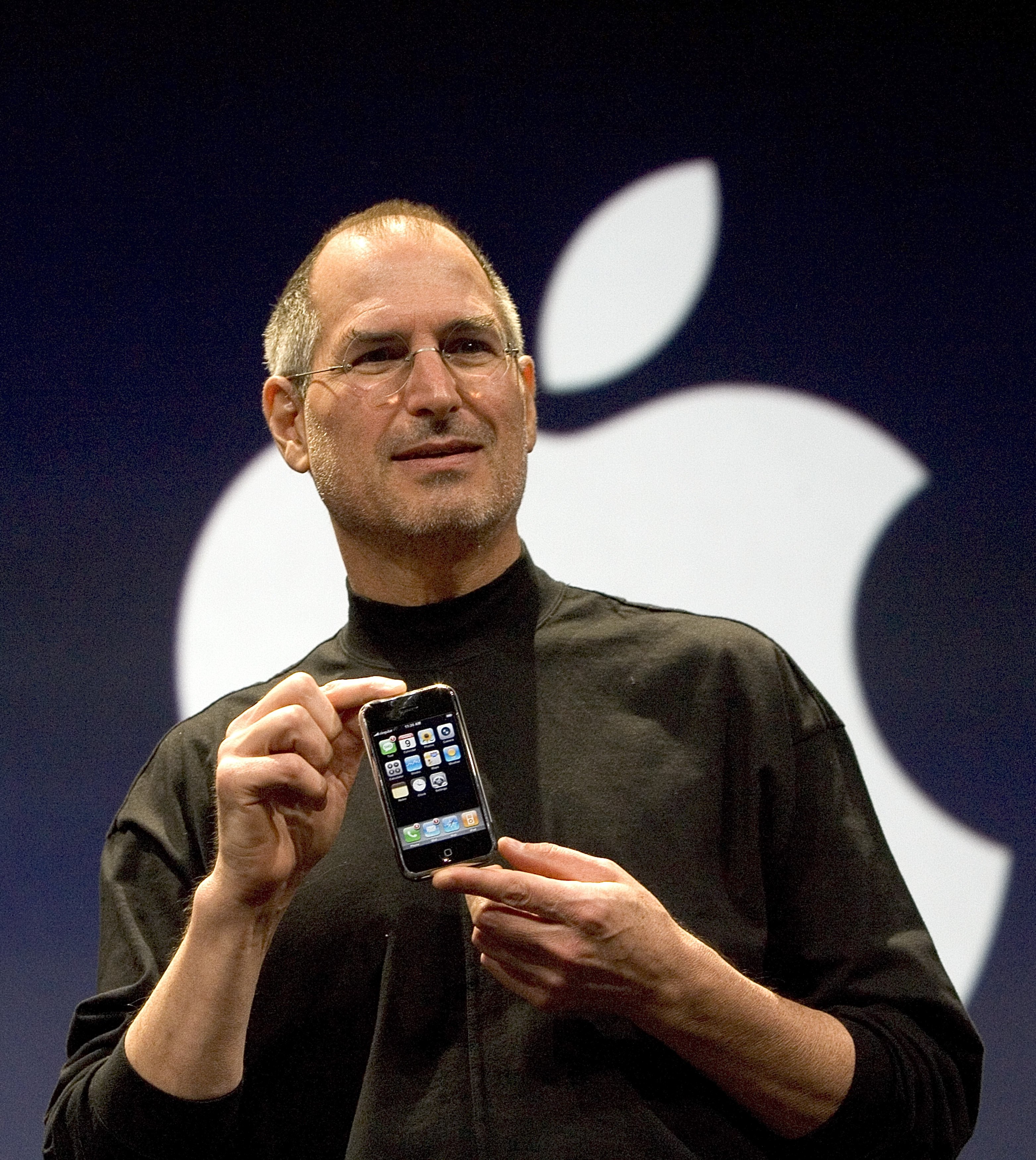 Steve Jobs Unveils Apple iPhone At MacWorld Expo