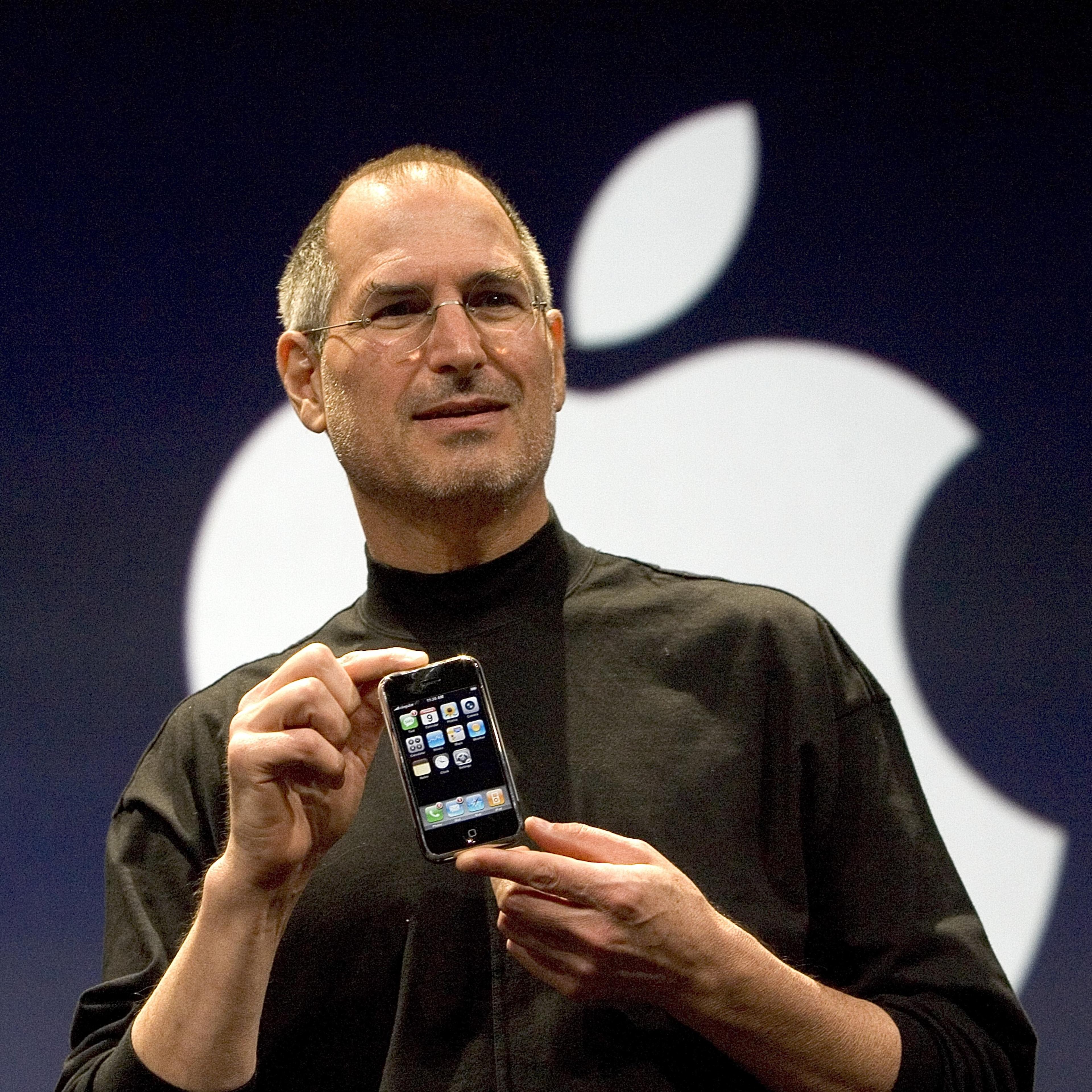 Steve Jobs Unveils Apple iPhone At MacWorld Expo