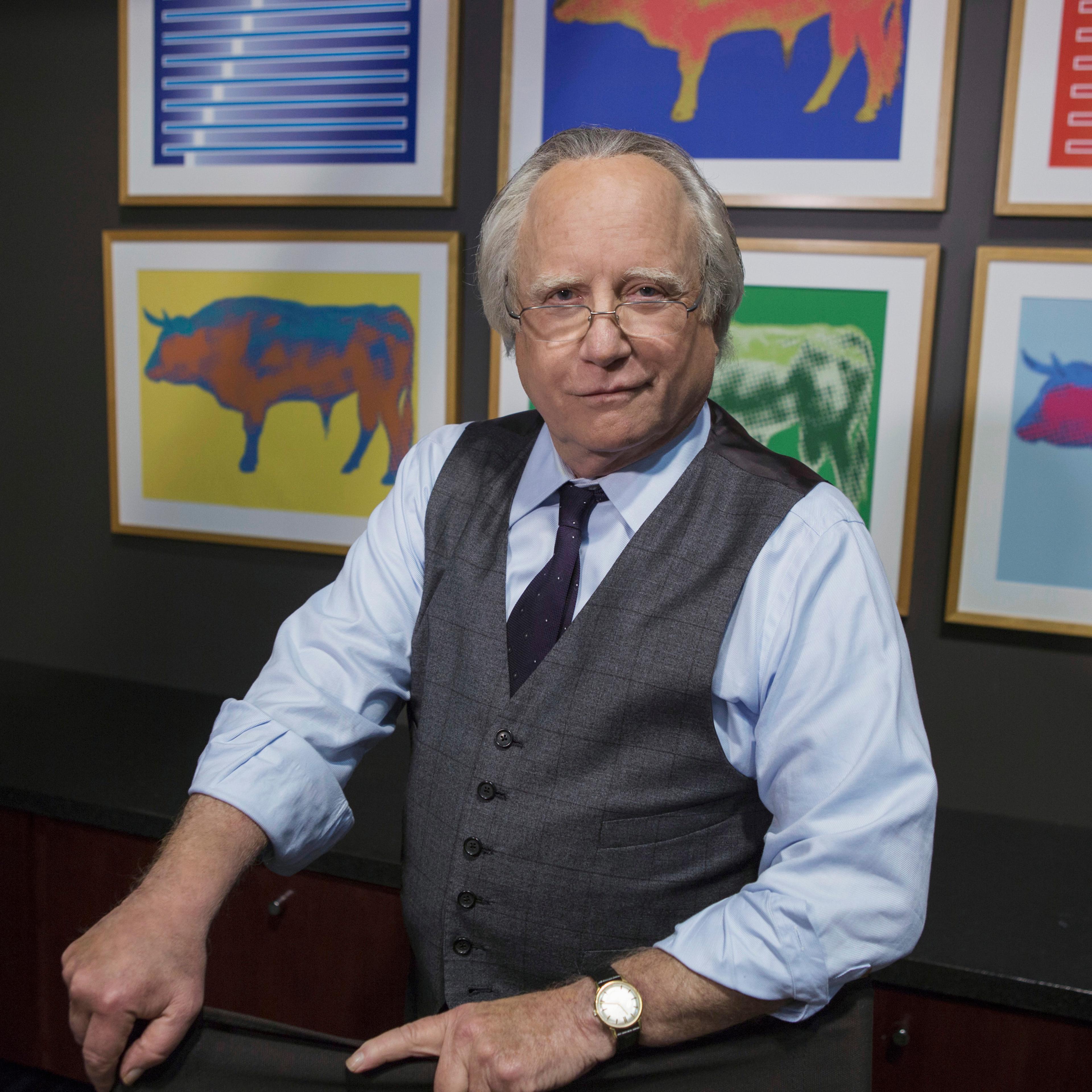 Richard Dreyfuss as Bernie Madoff