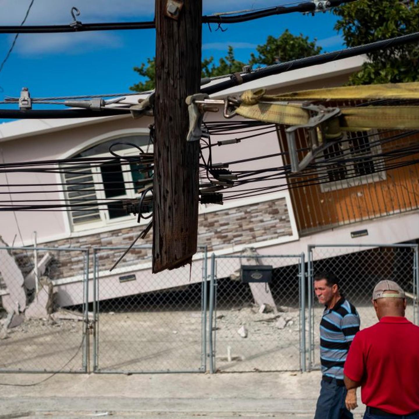 TOPSHOT-US-QUAKE-PUERTORICO
