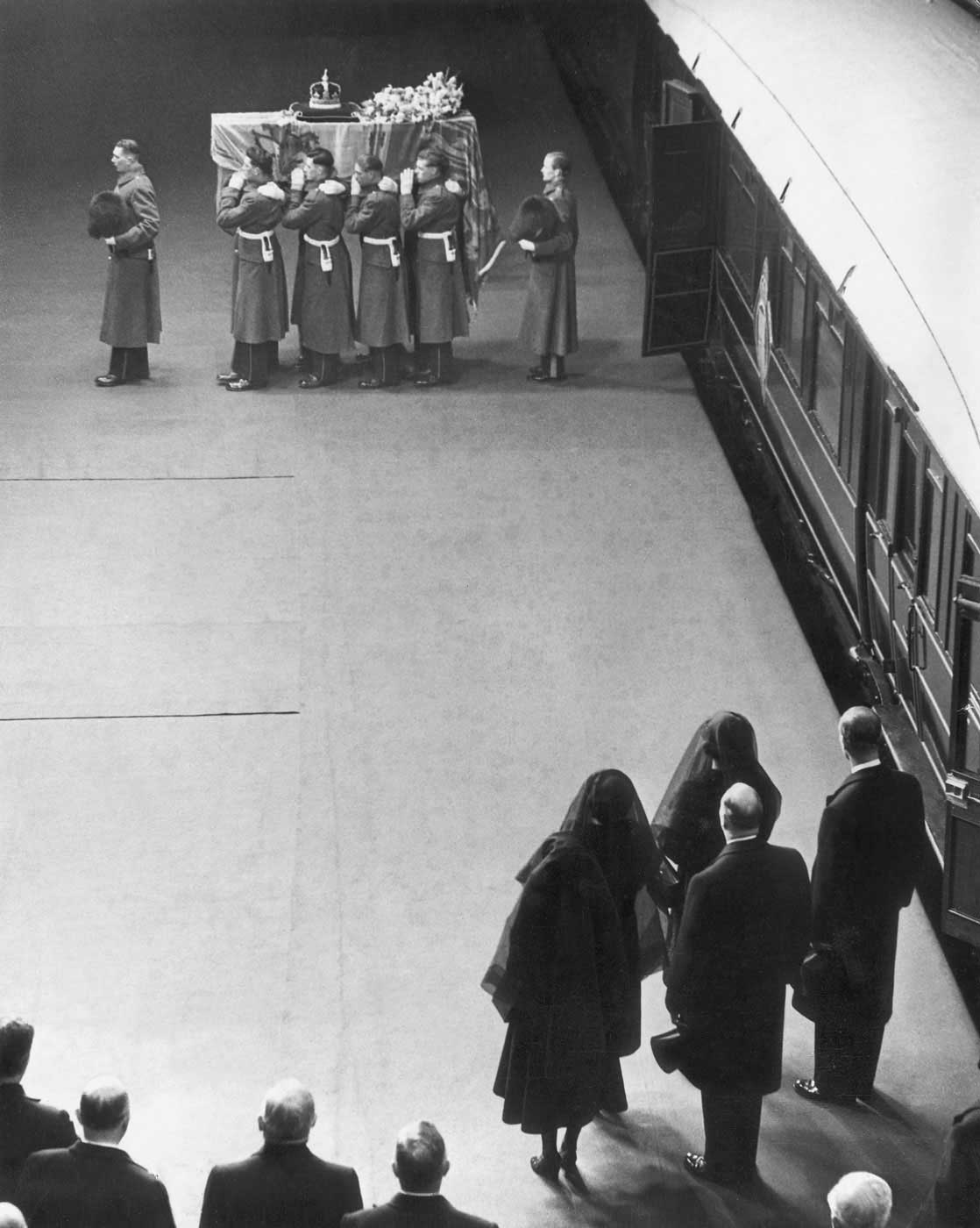 Royal Mourners