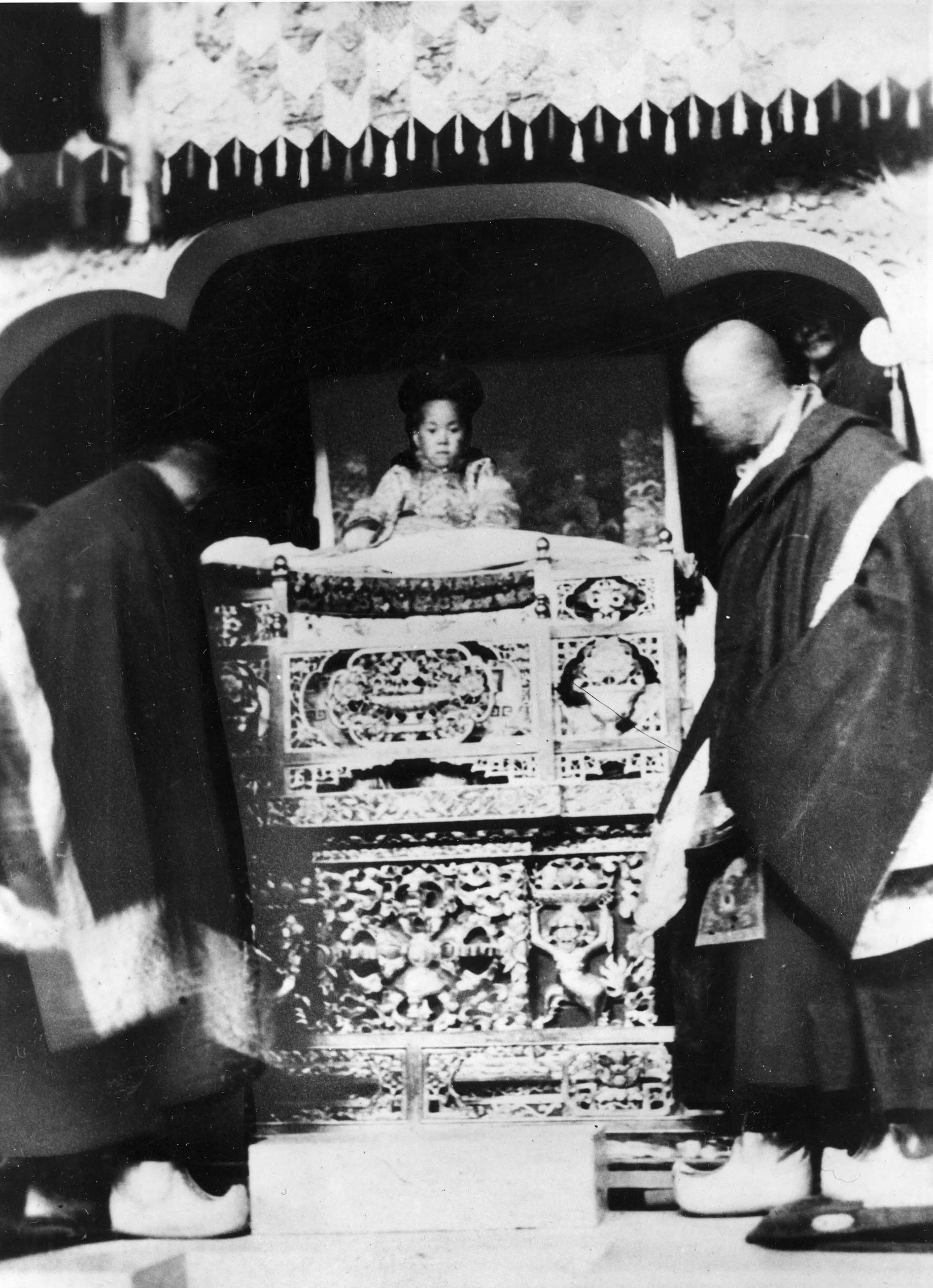 Lama Examples Dalai Lama Escapes From Tibet: How and Why It Happened