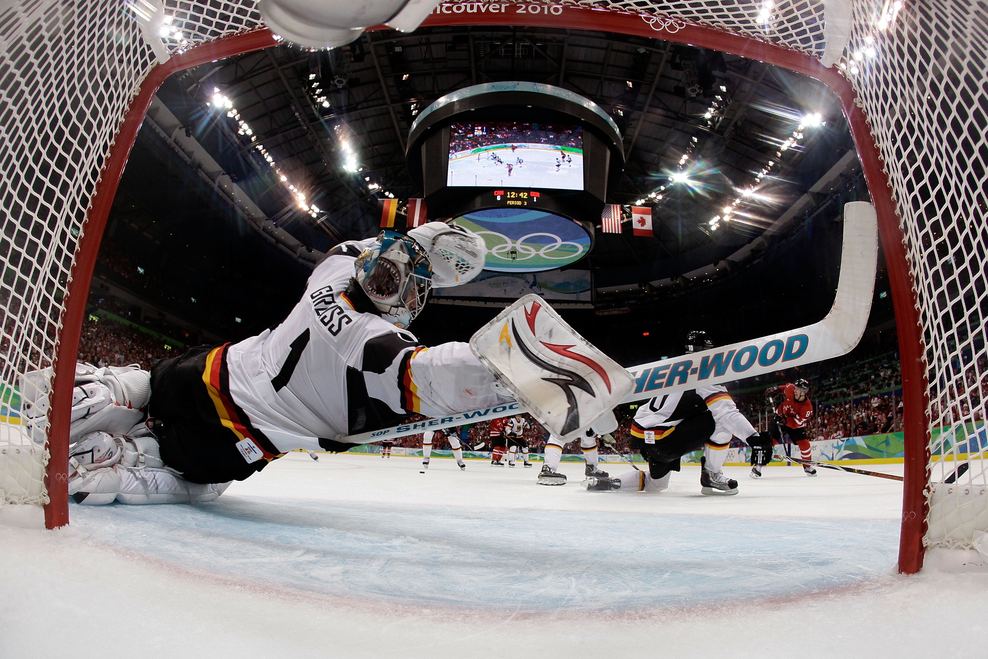 Ice Hockey - Day 12 - Germany v Canada