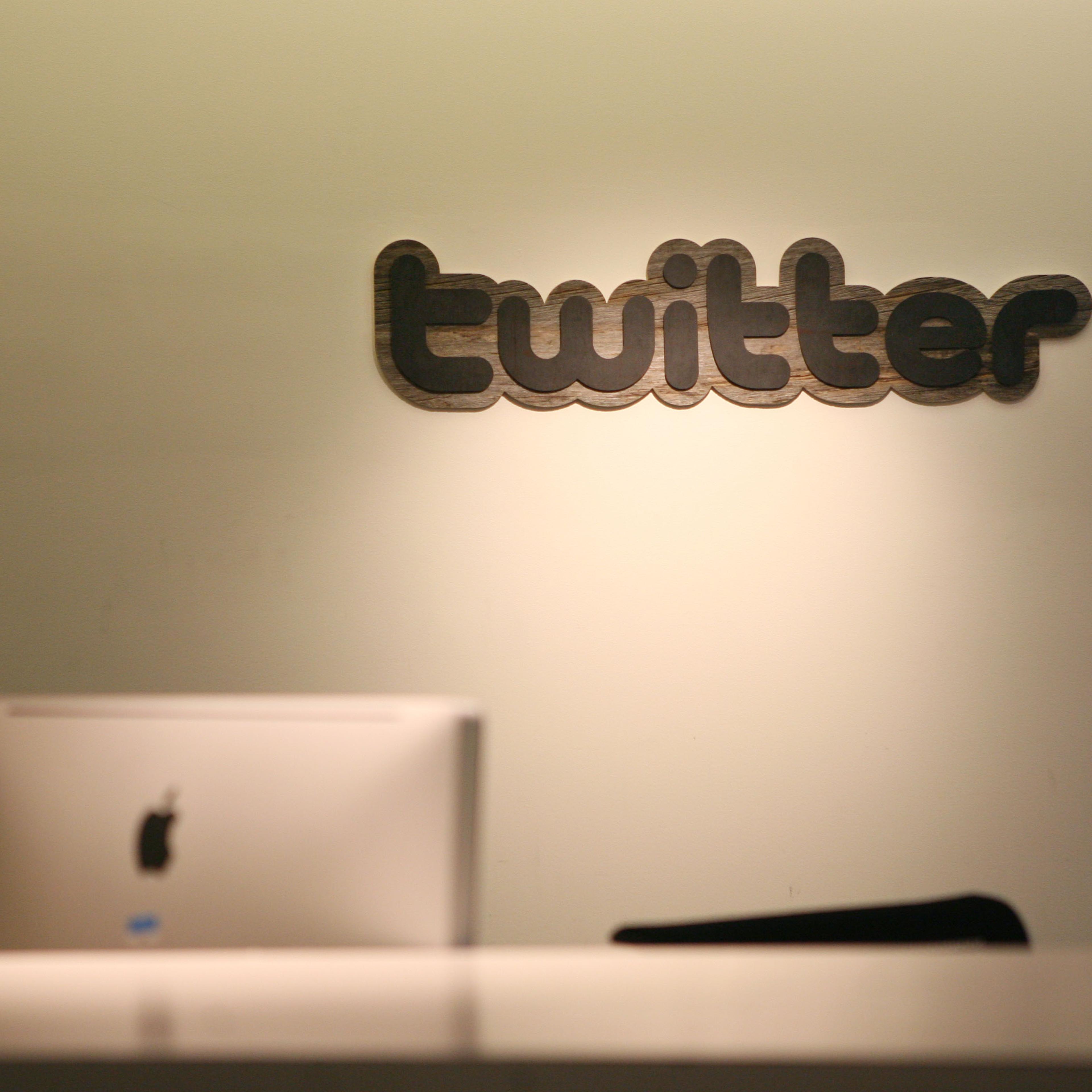 Twitter logo is displayed at the entranc