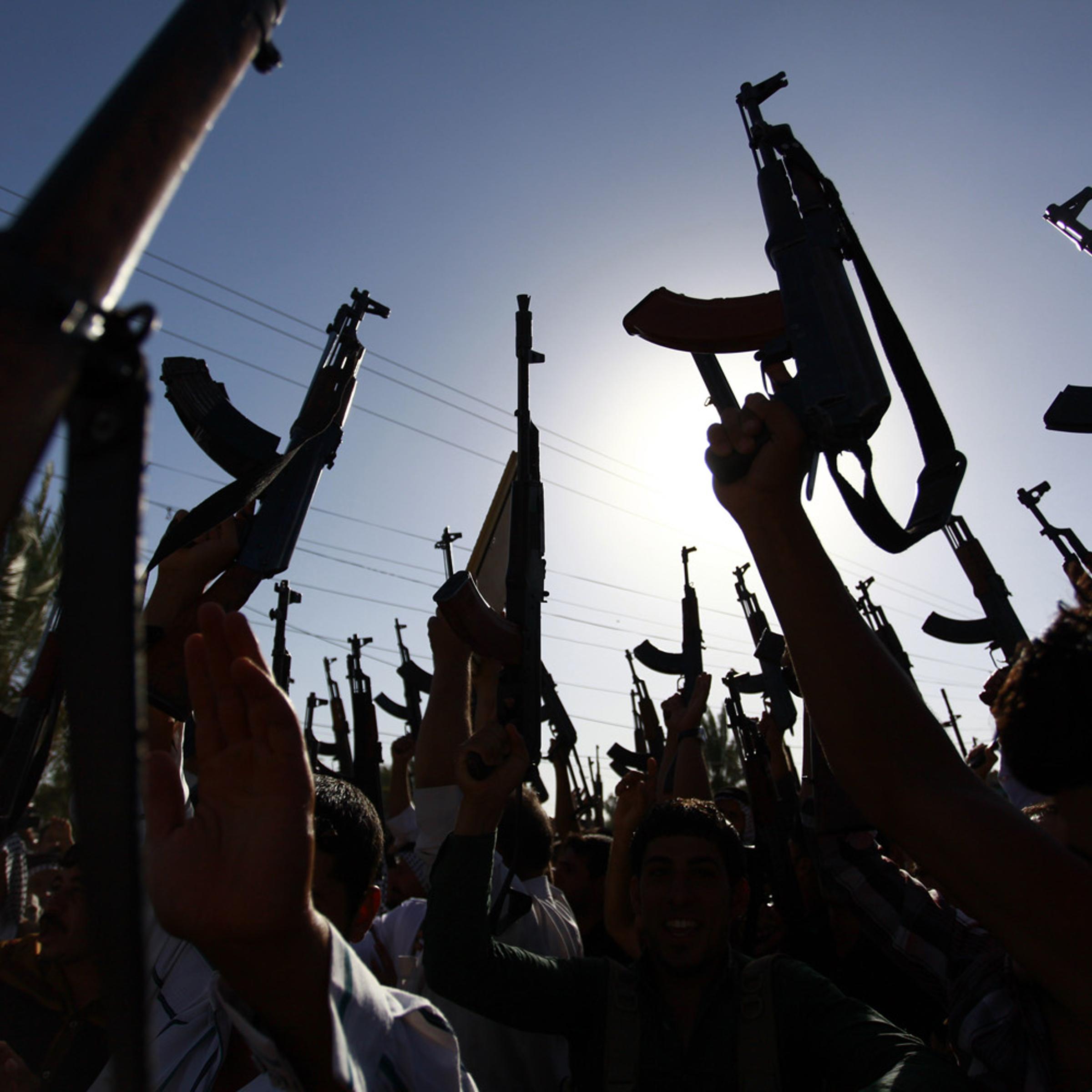 IRAQ-UNREST-VOLUNTEERS
