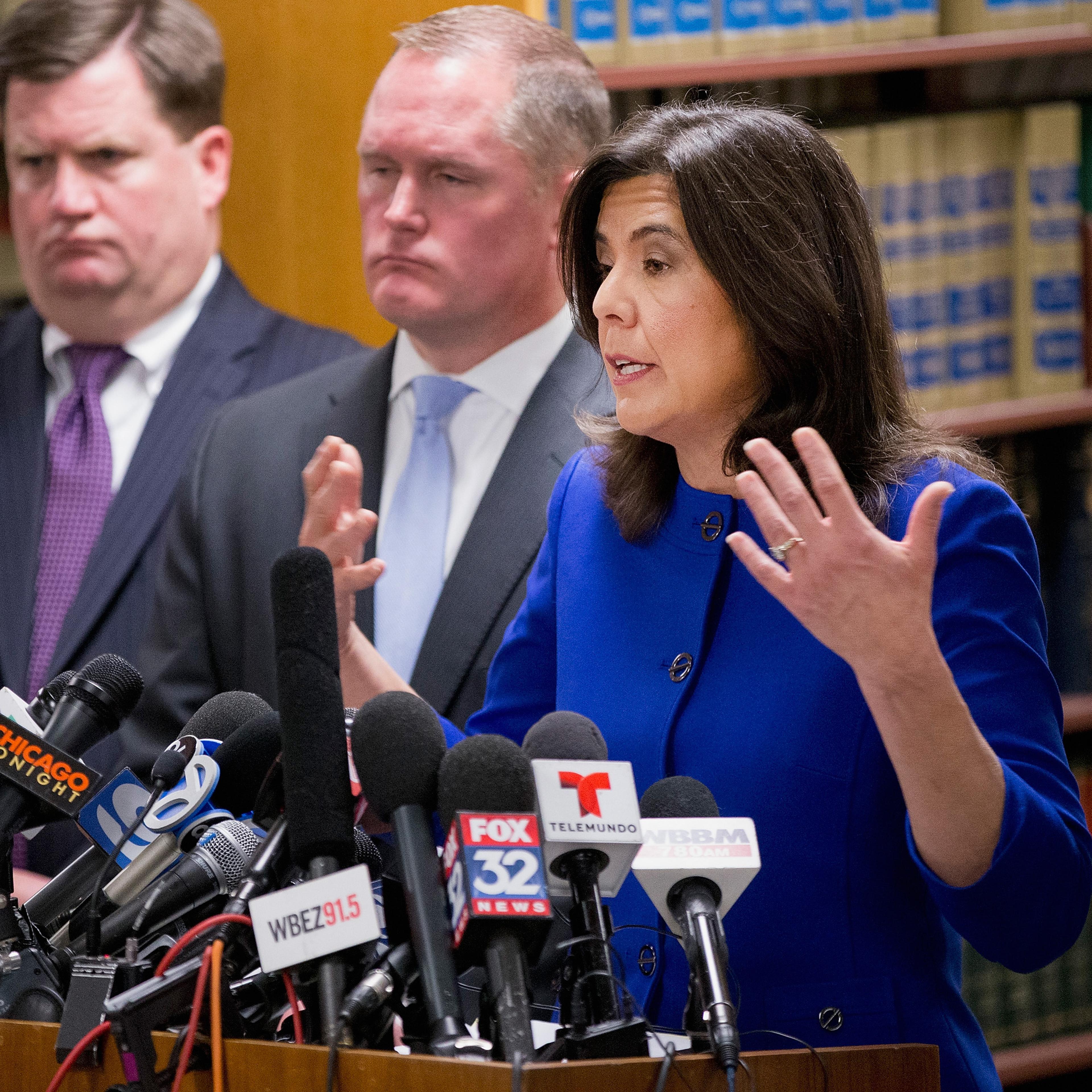 Cook County State's Attorney Anita Alvarez speaks to the media about Chicago Police officer Jason Van Dyke following a bond hearing for Van Dyke at the Leighton Criminal Courts Building in Chicago on Nov. 24, 2015.