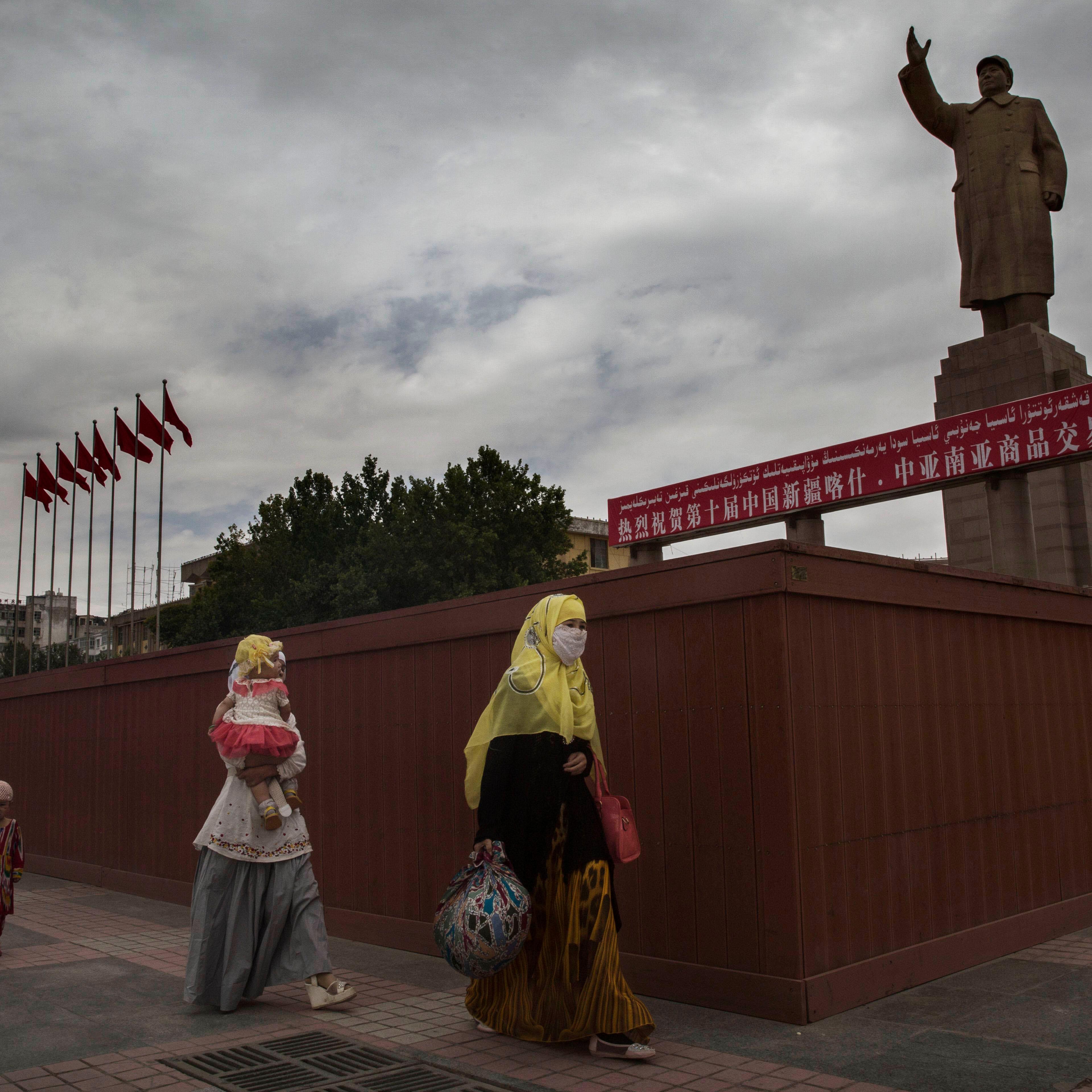 Uyghur Life Persists in Kashgar Amid Growing Tension in Restive Xinjiang Province