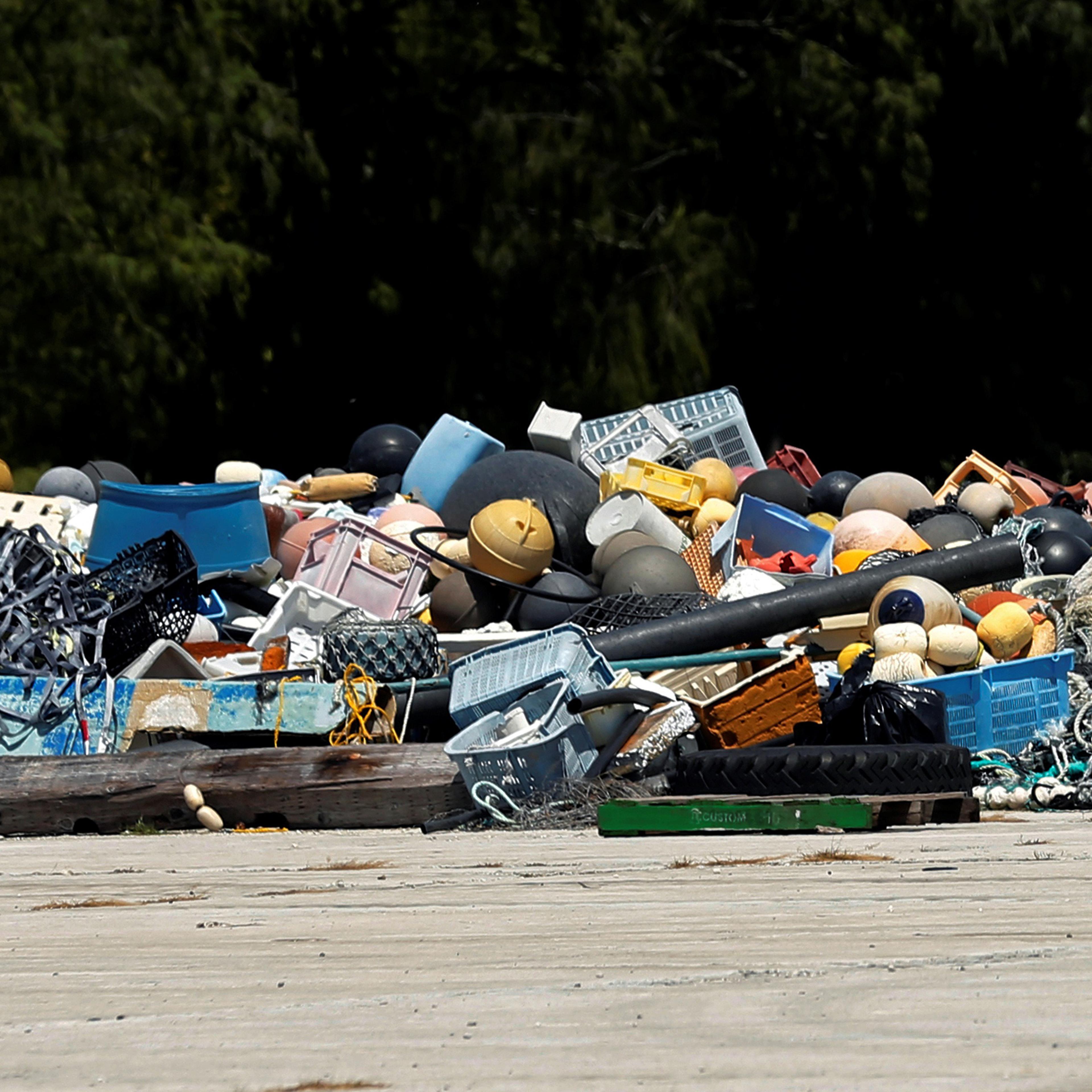 ways-rid-world-oceans-plastic-trash