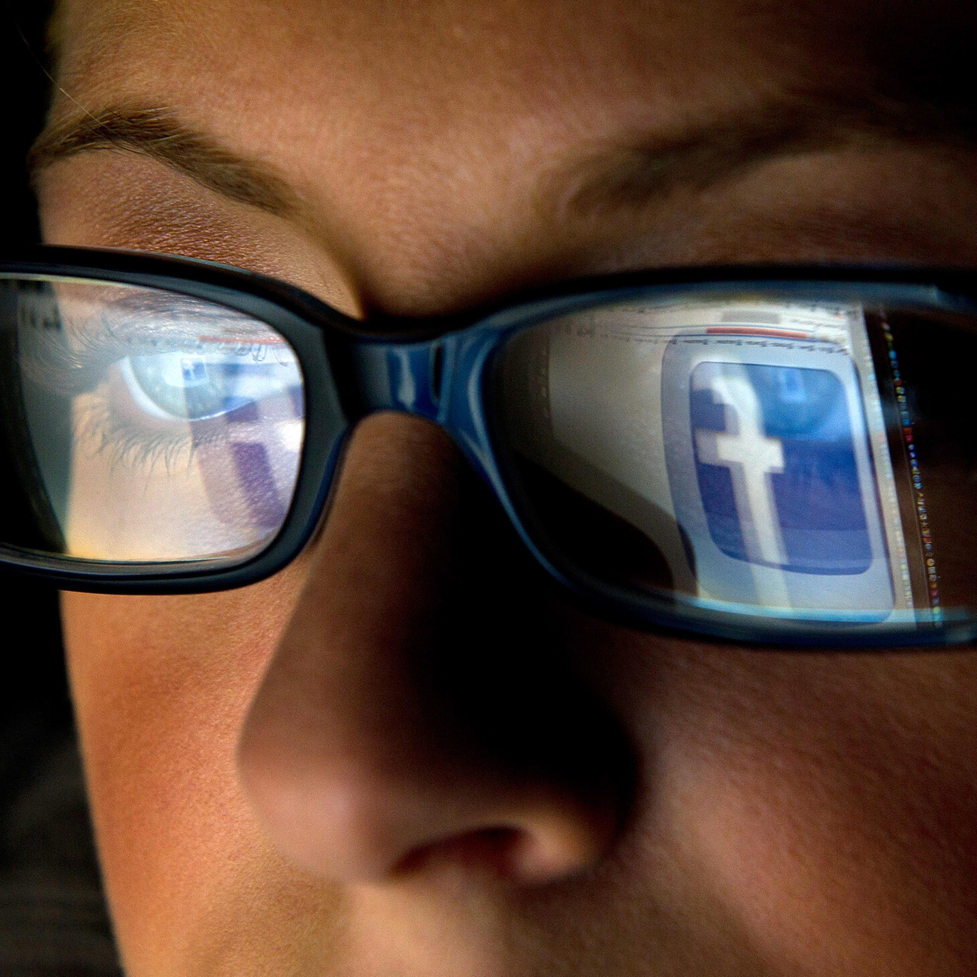 Facebook Said to Plan IPO Filing for as Early as Coming Week