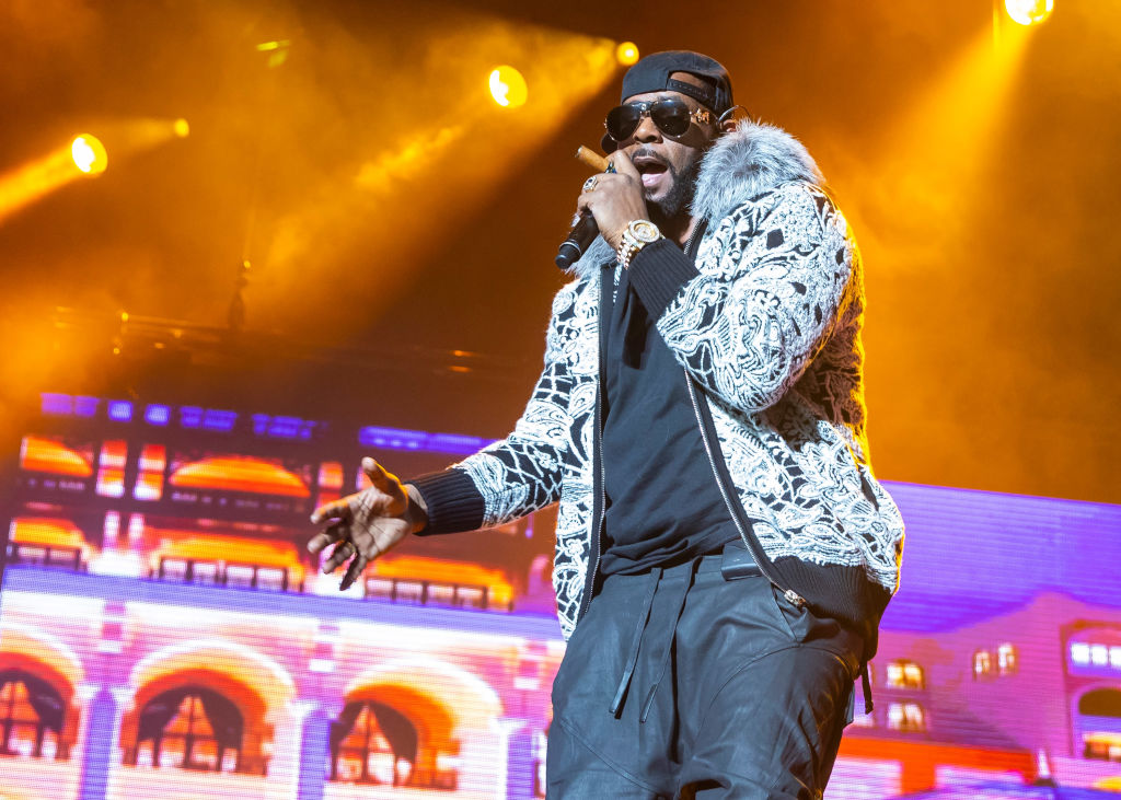 R. Kelly performs at Little Caesars Arena