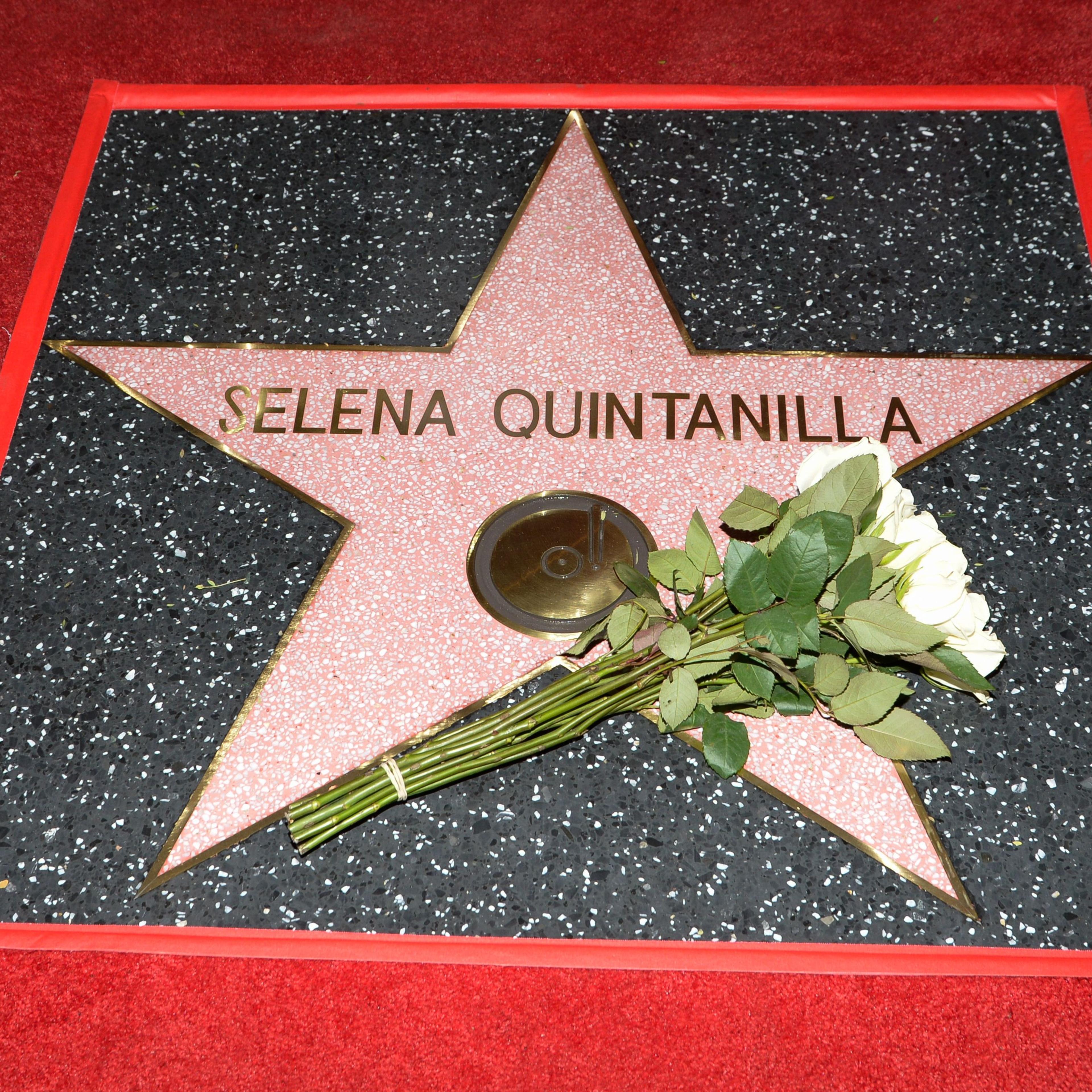 US-ENTERTAINMENT-MUSIC-HWOF-SELENA