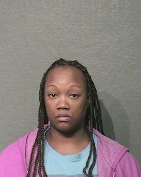 Crenshanda Williams was charged with two counts of interfering with an emergency call in Texas on Oct. 13, 2016. 