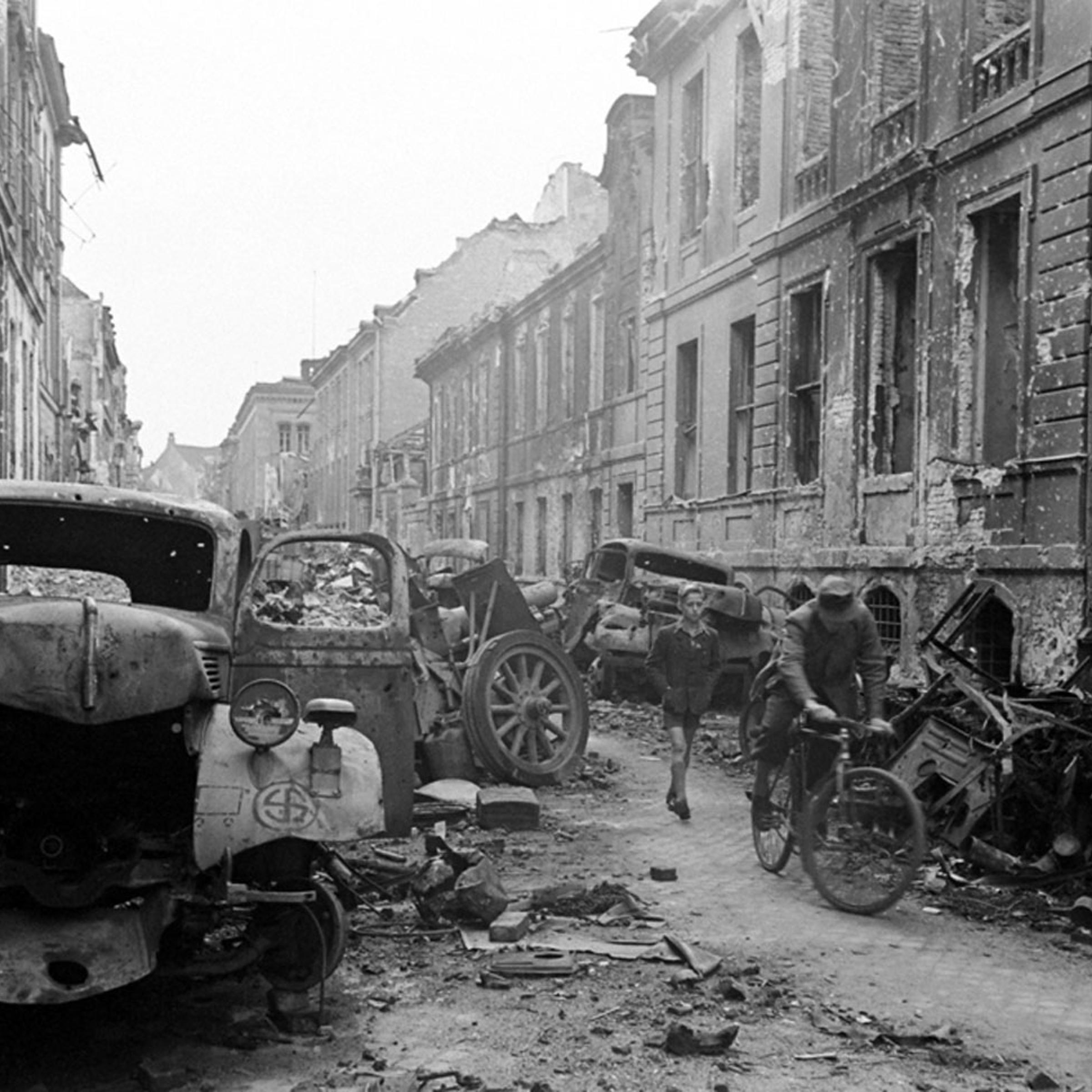 Oberwallstrasse, in central Berlin, saw some of the most vicious fighting between German and Soviet troops in the spring of 1945