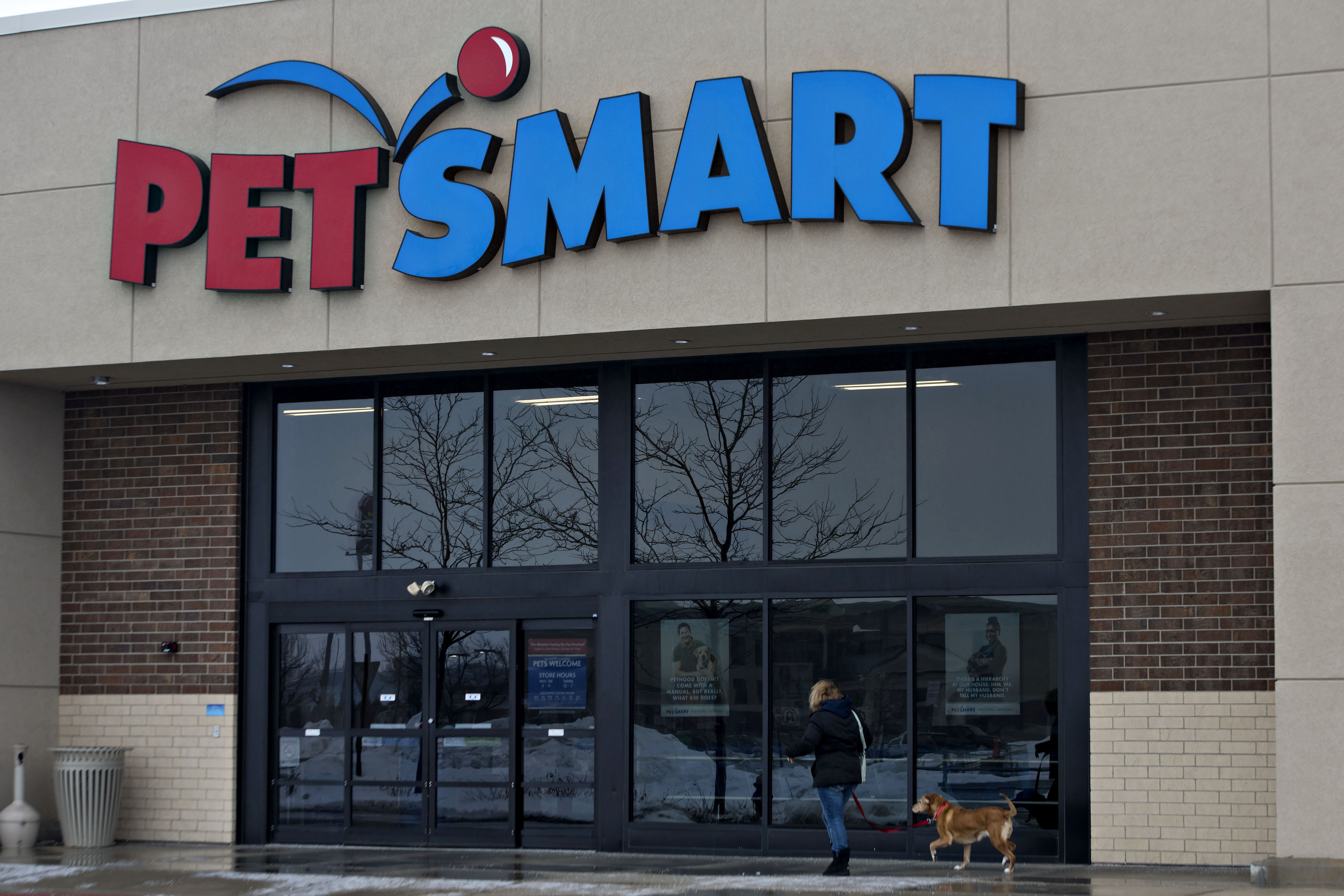 A PetSmart Inc. Store As Earnings figures Are Released