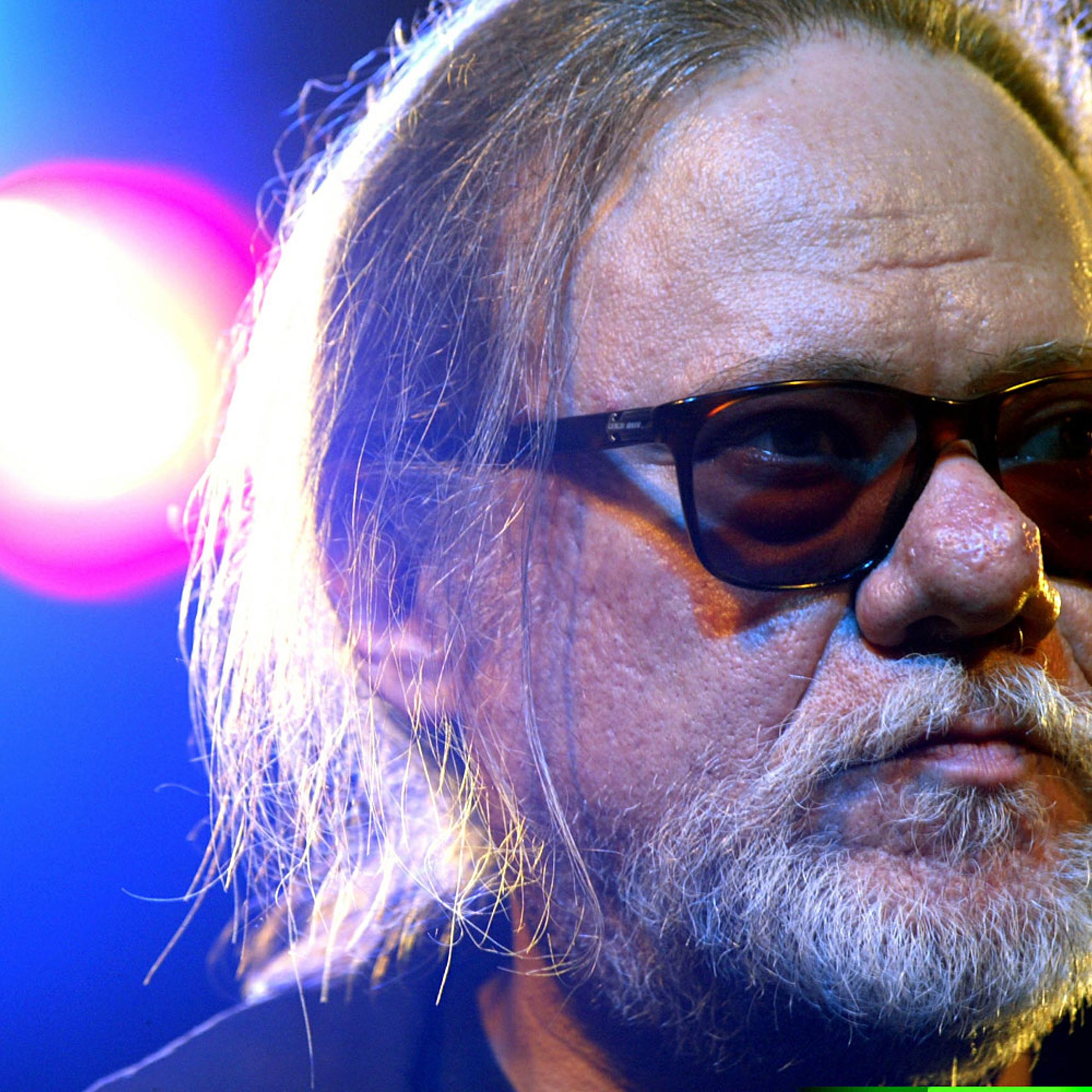 Tommy Ramone of former U.S. punk band 'The Ramones' addresses the media in Berlin