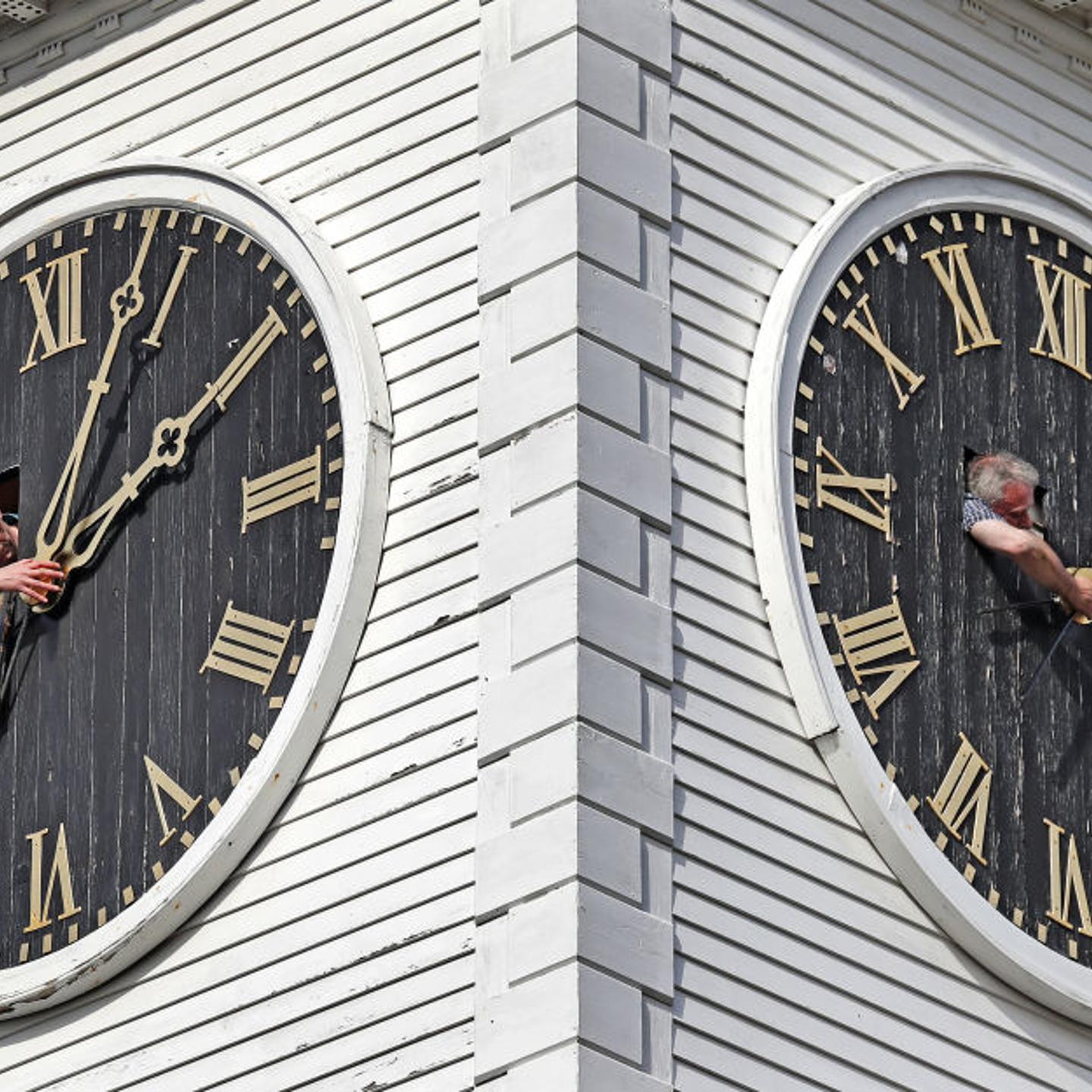 Daylight savings concept