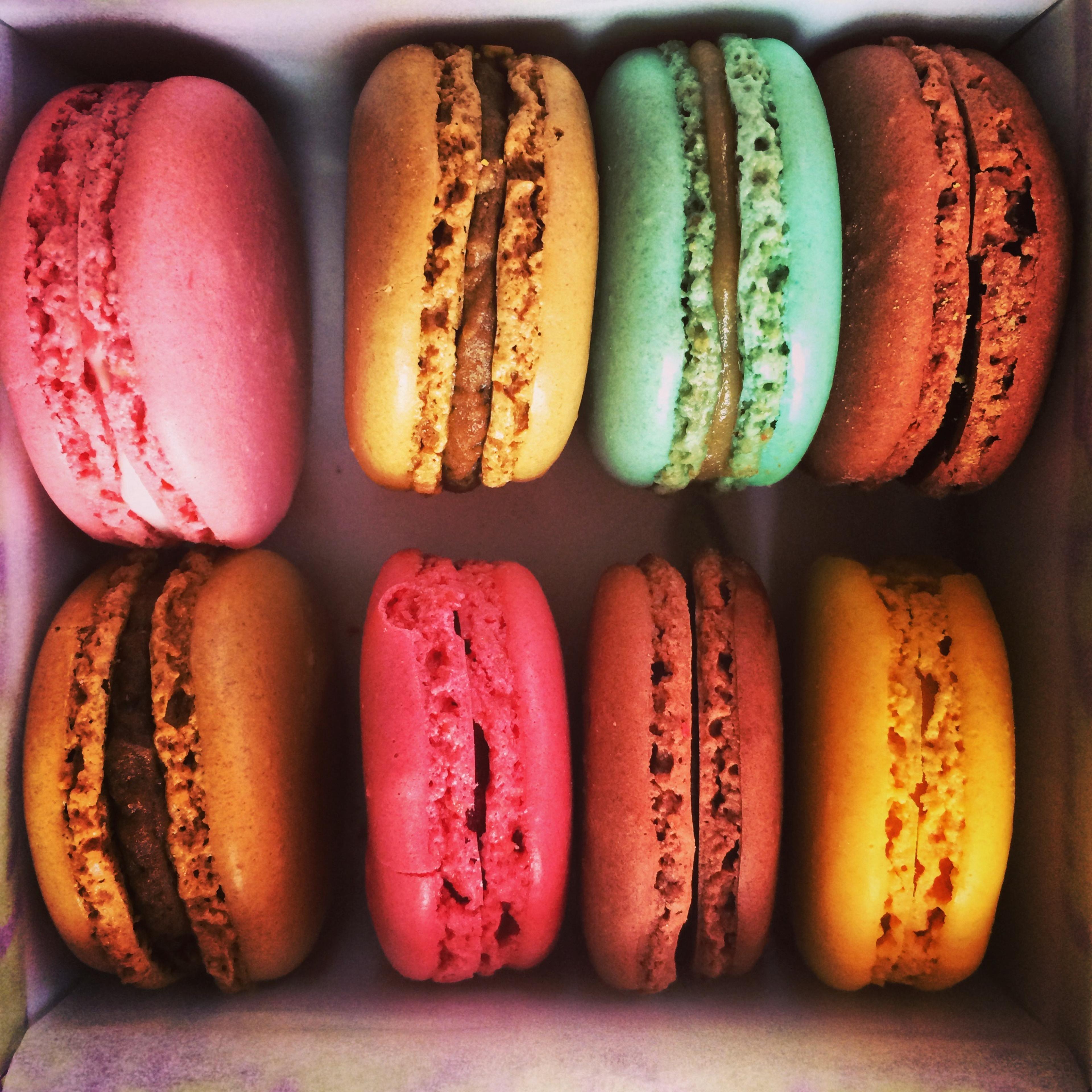 INJY-French Macrons