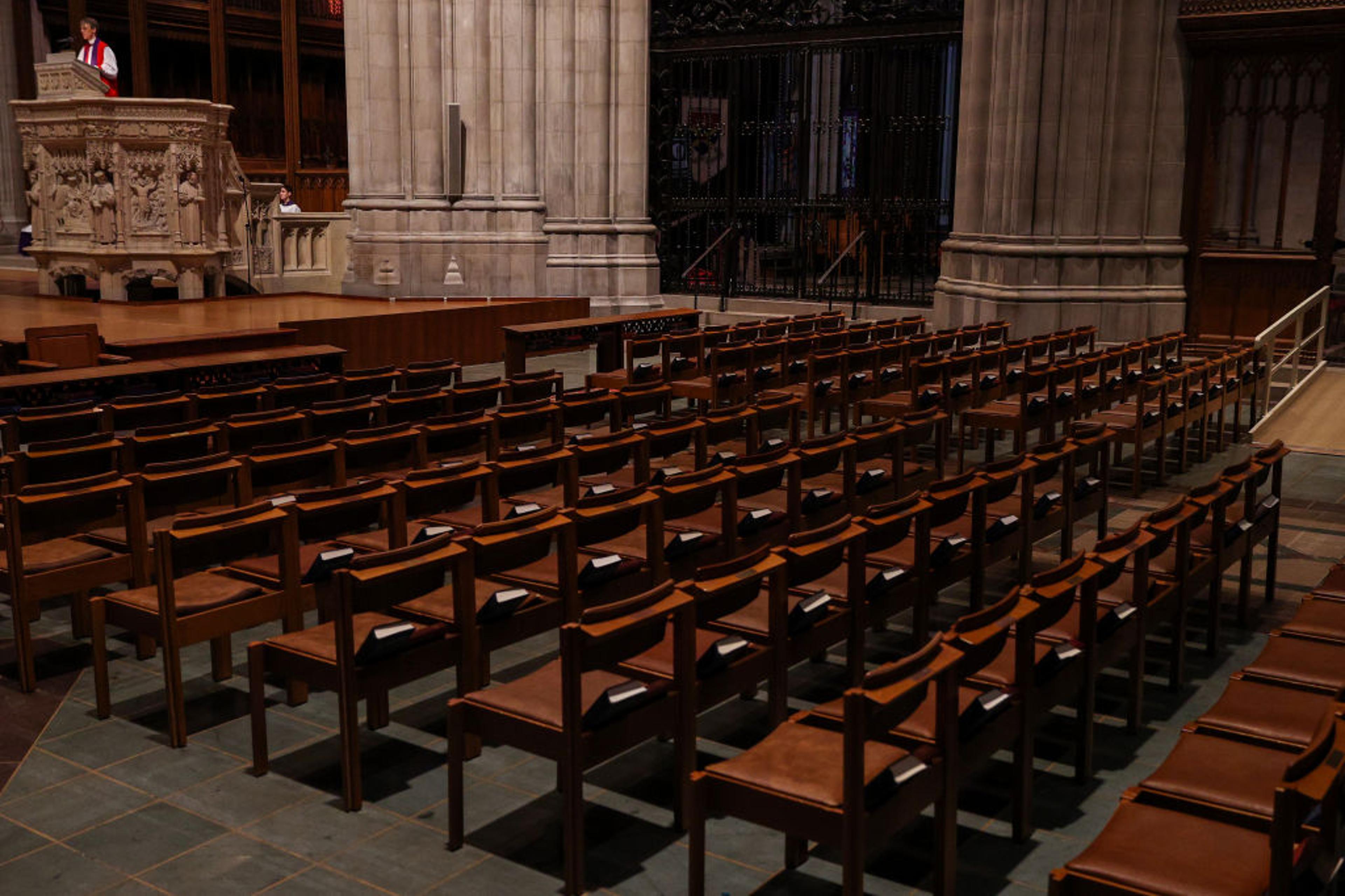 Washington D.C.'s National Cathedral Webcasts Sunday Mass Due To Coronavirus