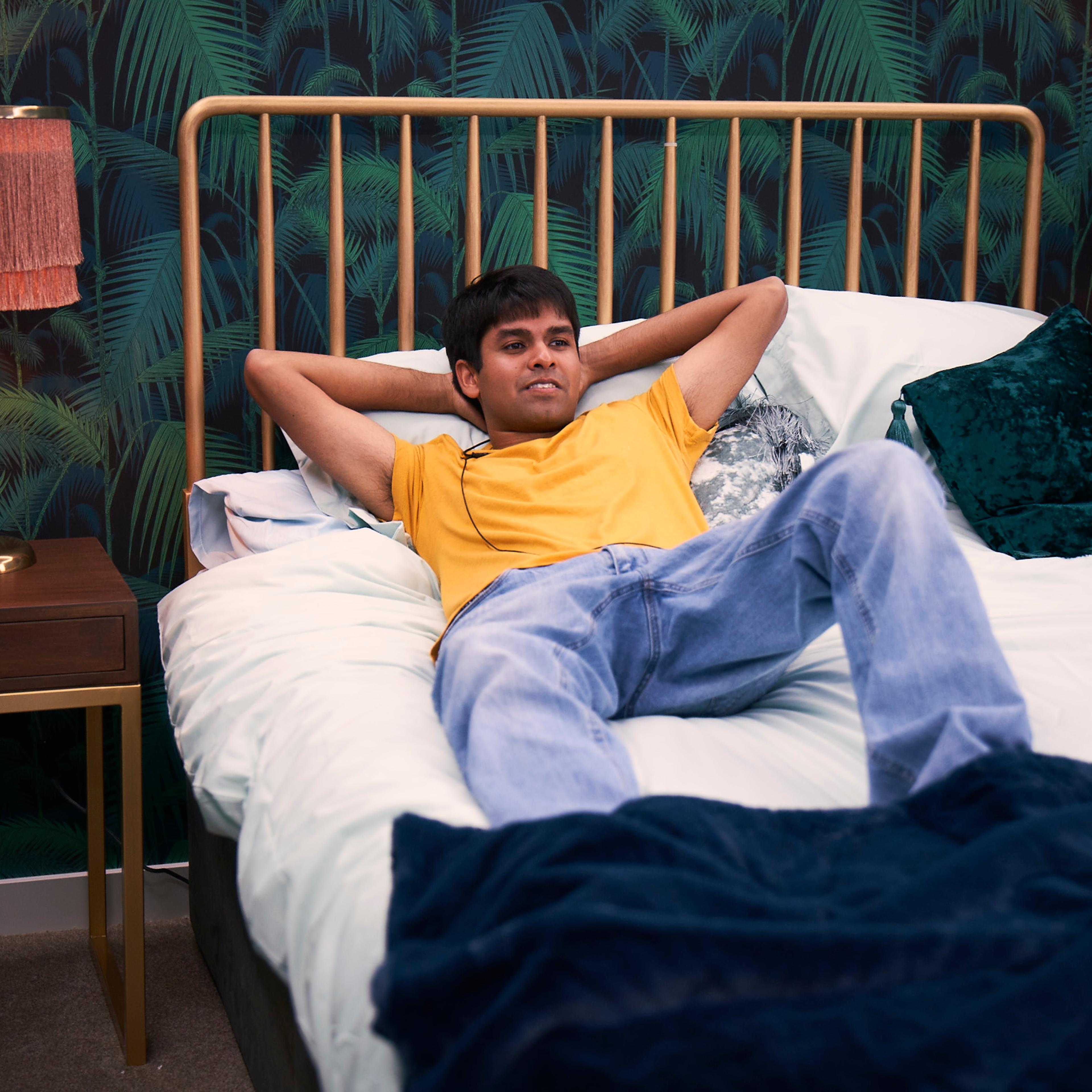 Shubham The Circle