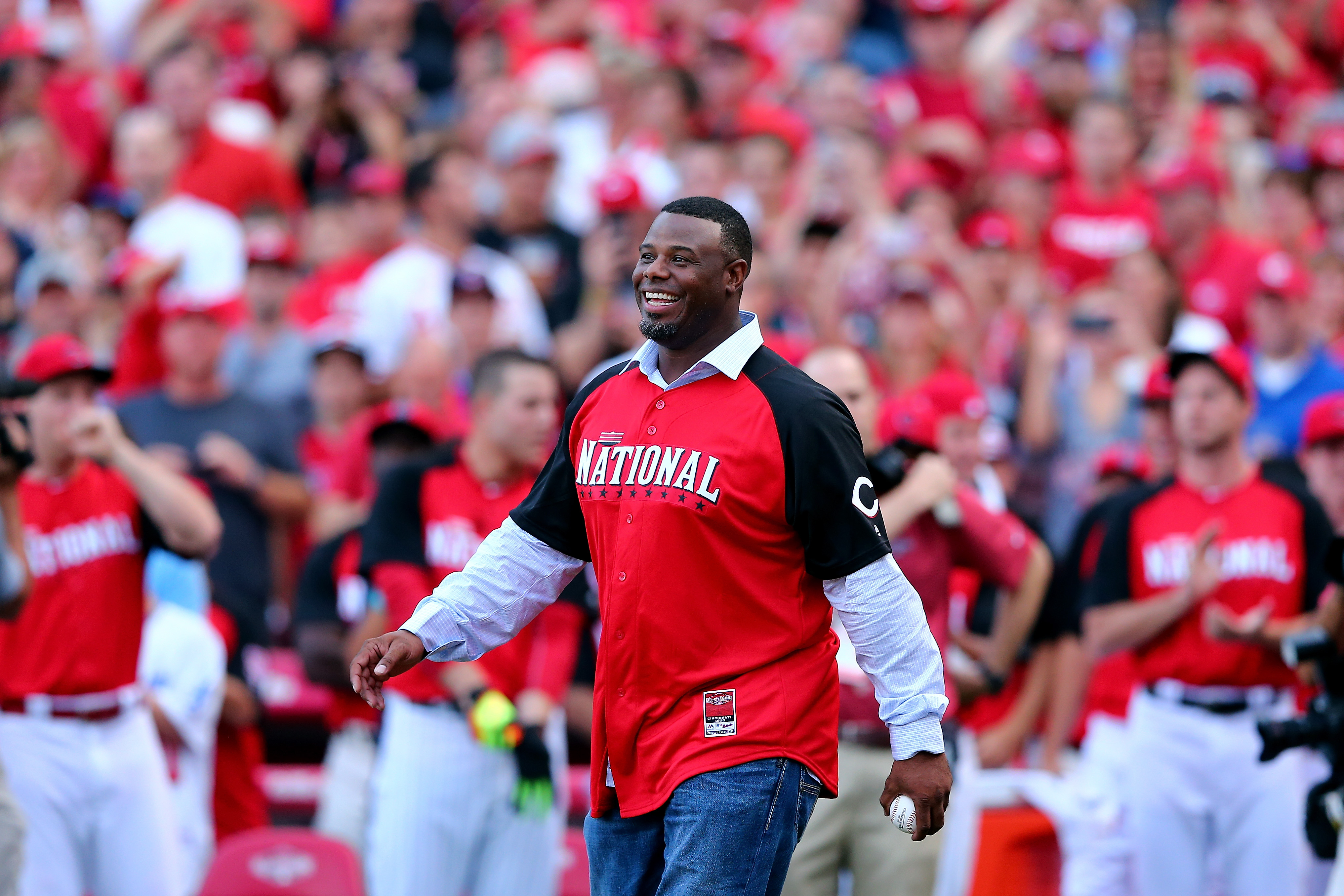 during the Gillette Home Run Derby presented by Head &amp; Shoulders at the Great American Ball Park on July 13, 2015 in Cincinnati, Ohio.