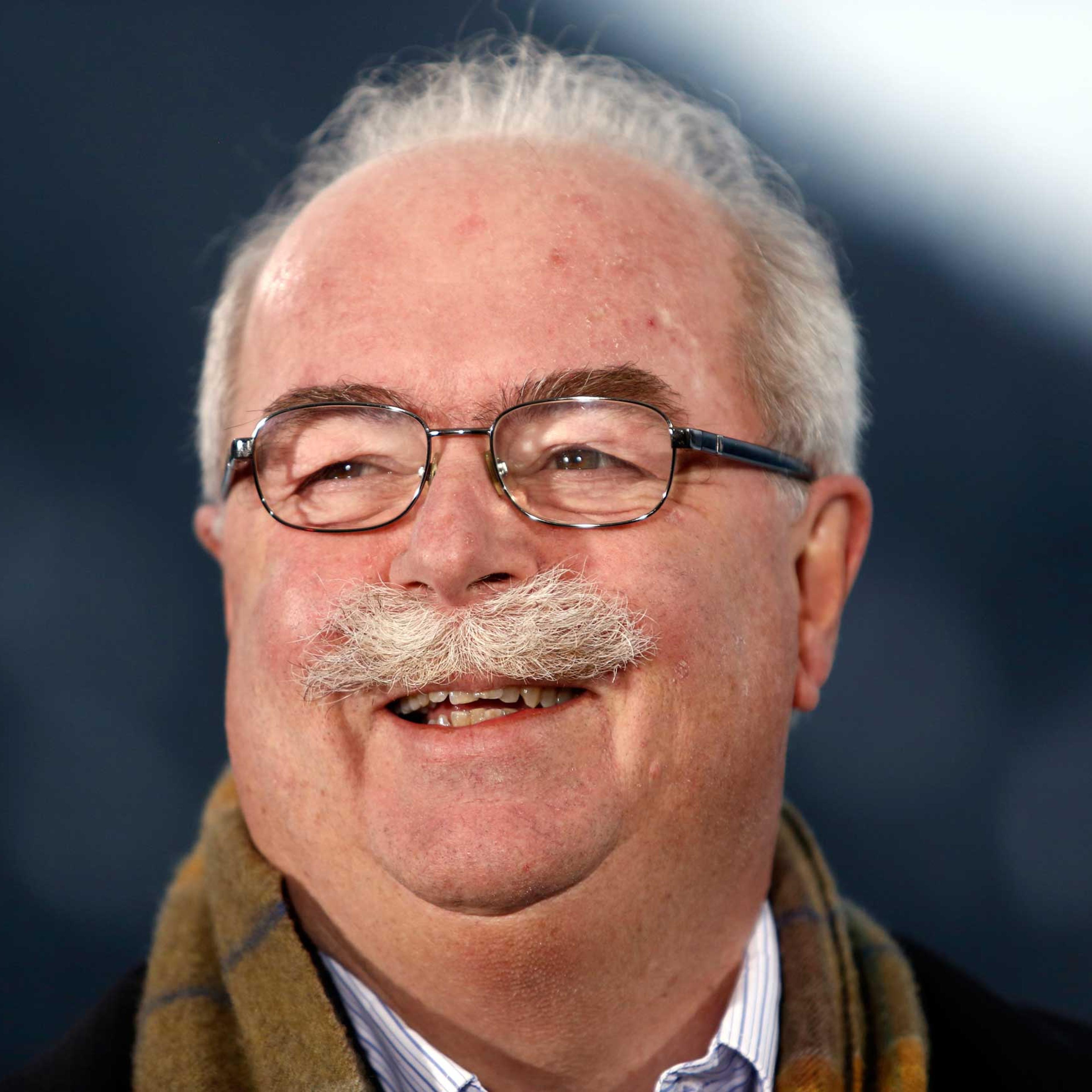 Total CEO Christophe de Margerie Dies in Plane Crash