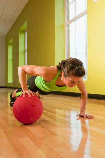 medicine-ball-push-up