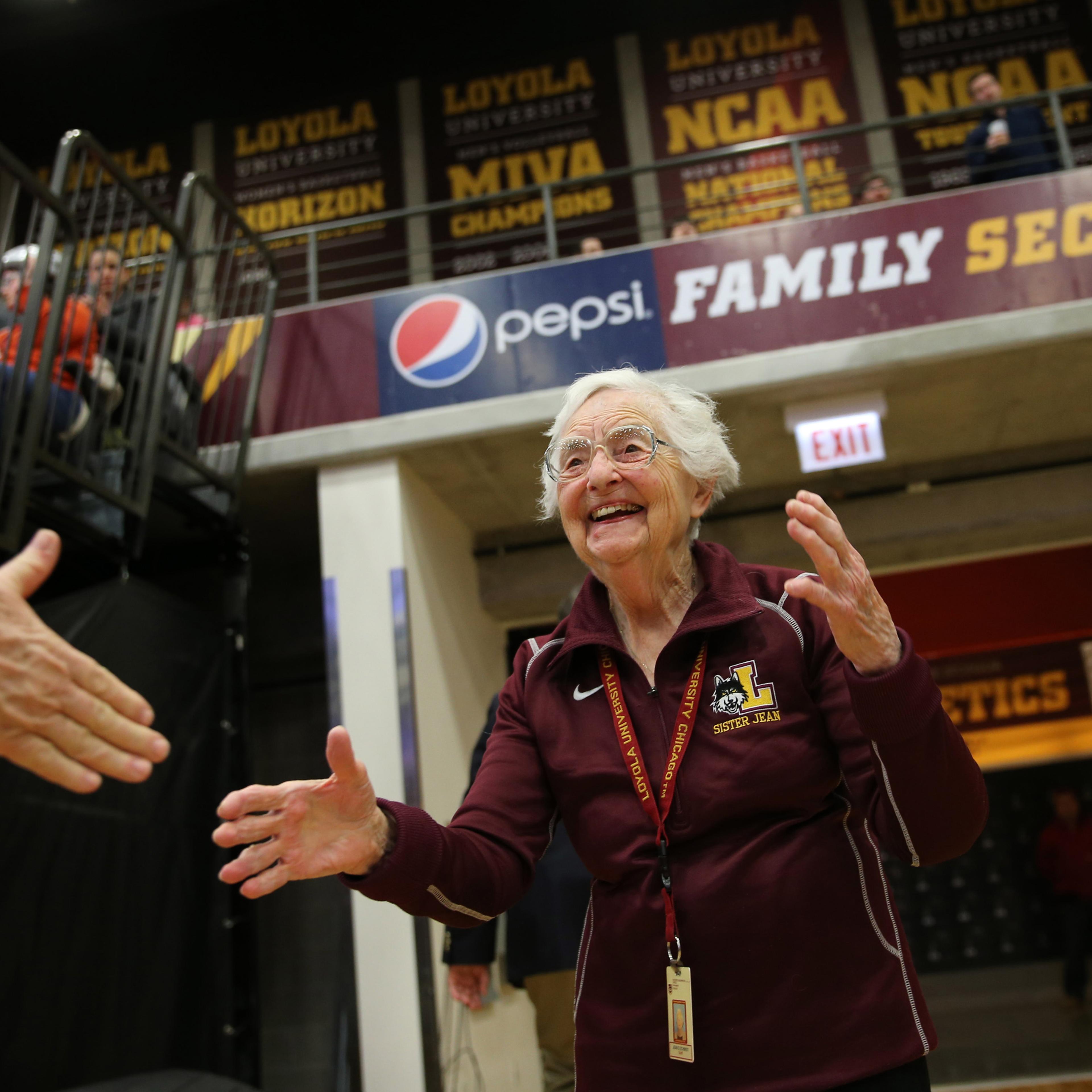 COLLEGE BASKETBALL RELIGIOUS LEADER
