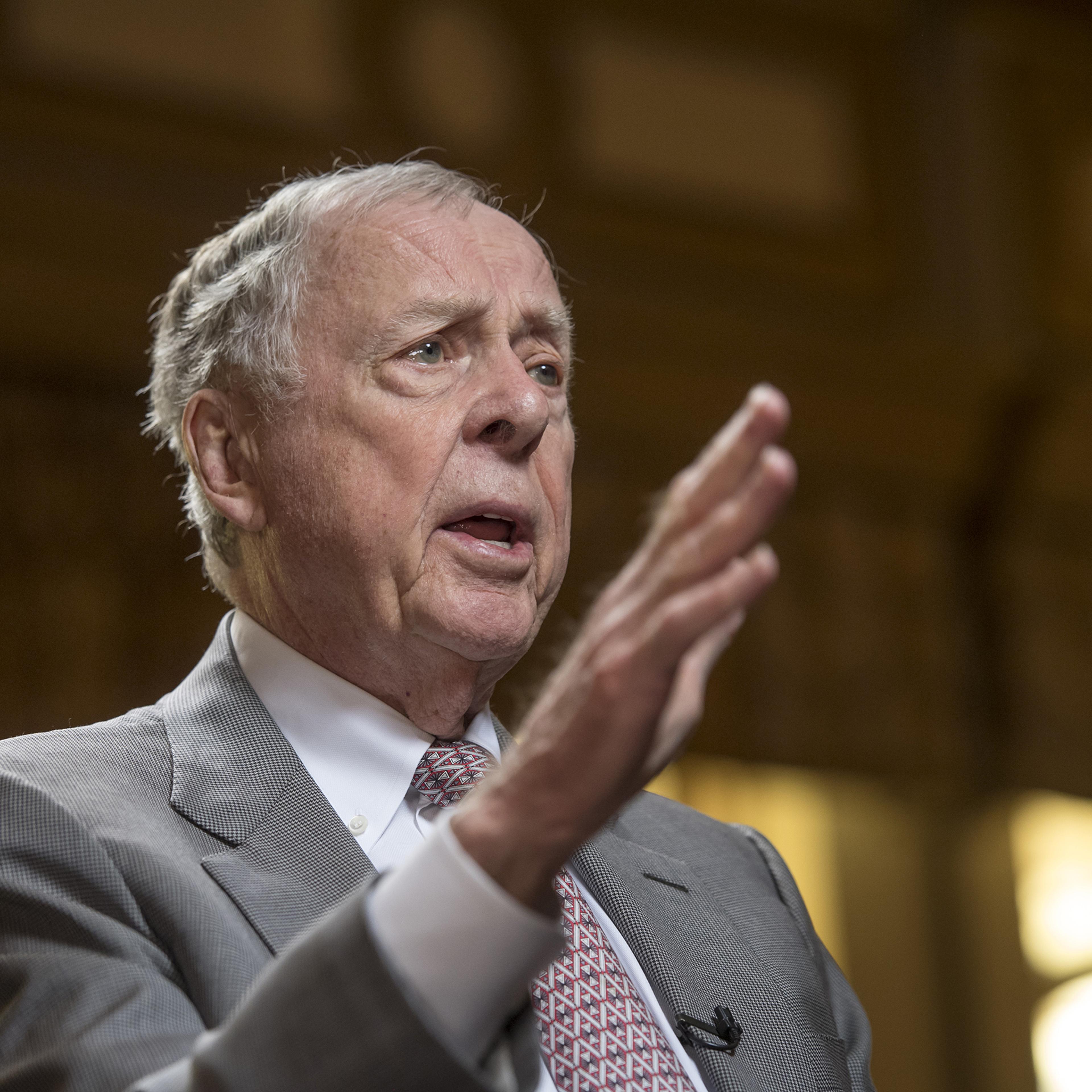 T. Boone Pickens speaks during a Bloomberg Television interview during the Skybridge Alternatives (SALT) conference in Las Vegas, Nevada, on May 11, 2016.