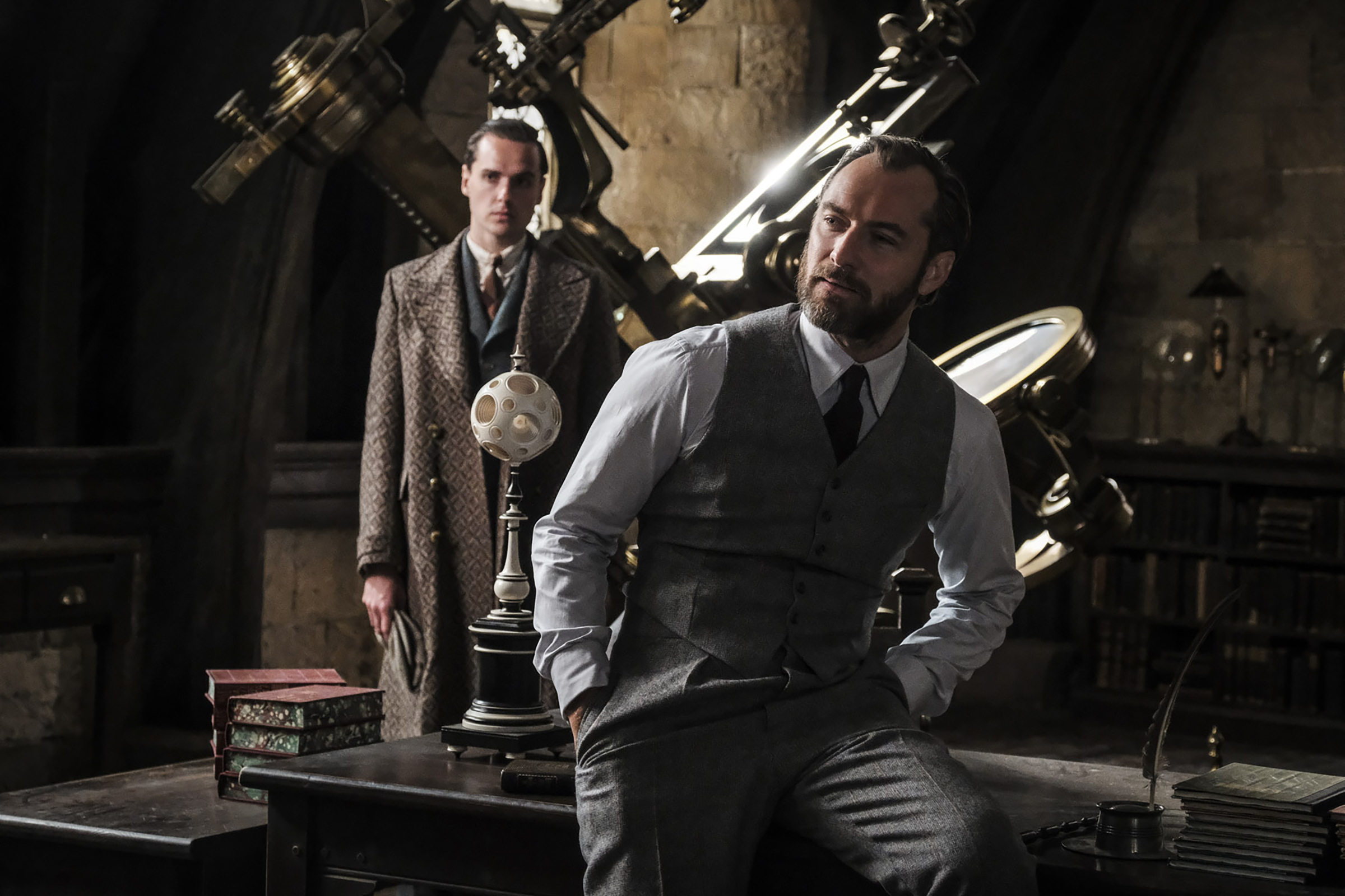 FANTASTIC BEASTS 2