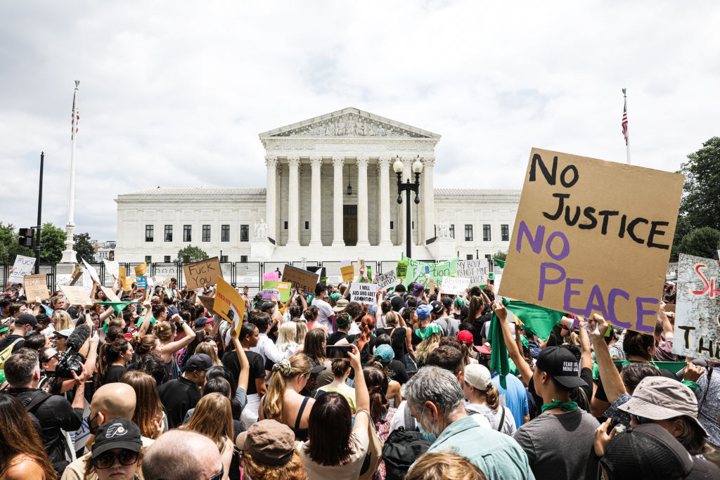 Supreme Court Overturns Roe v. Wade Abortion-Rights Ruling