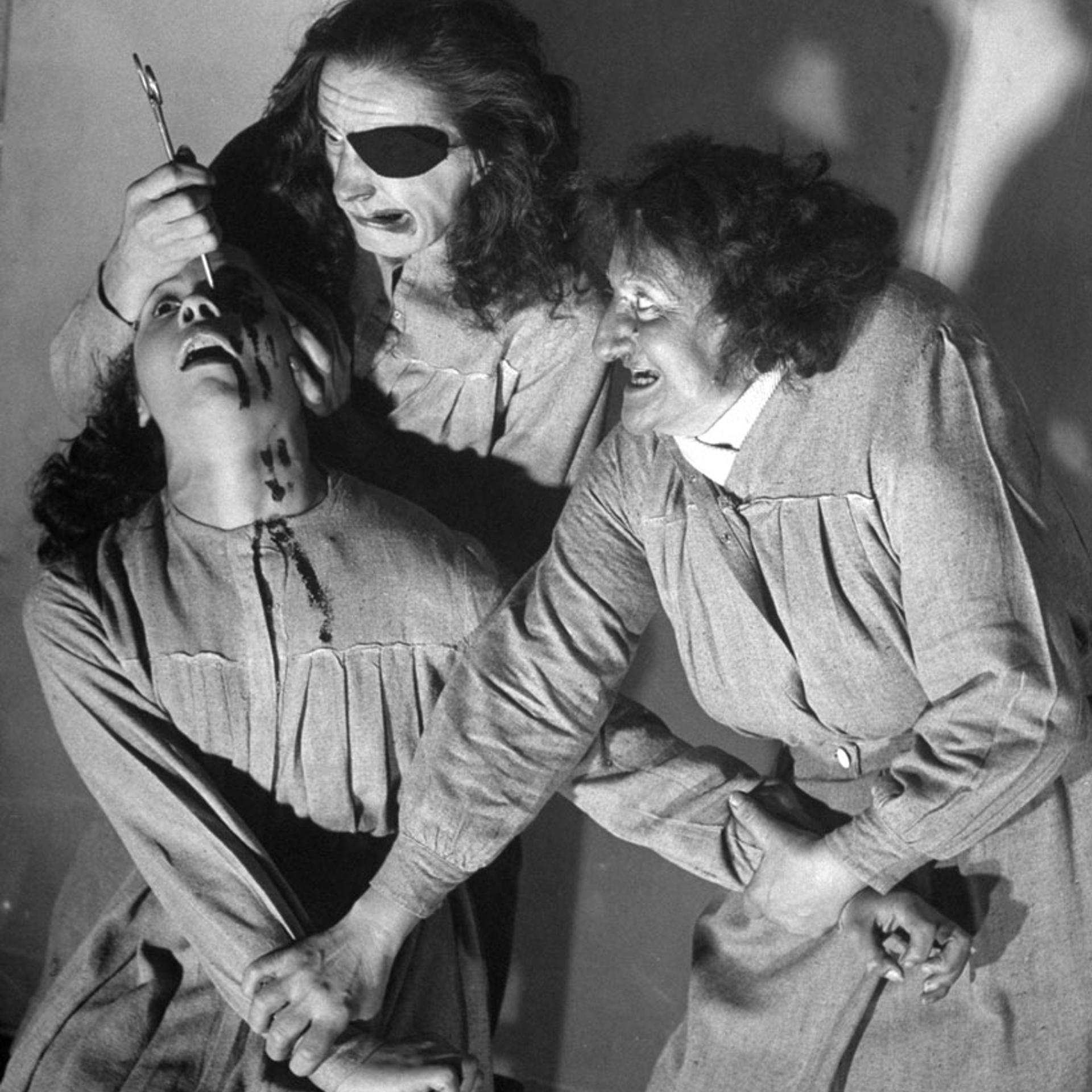 Grand Guignol 1947