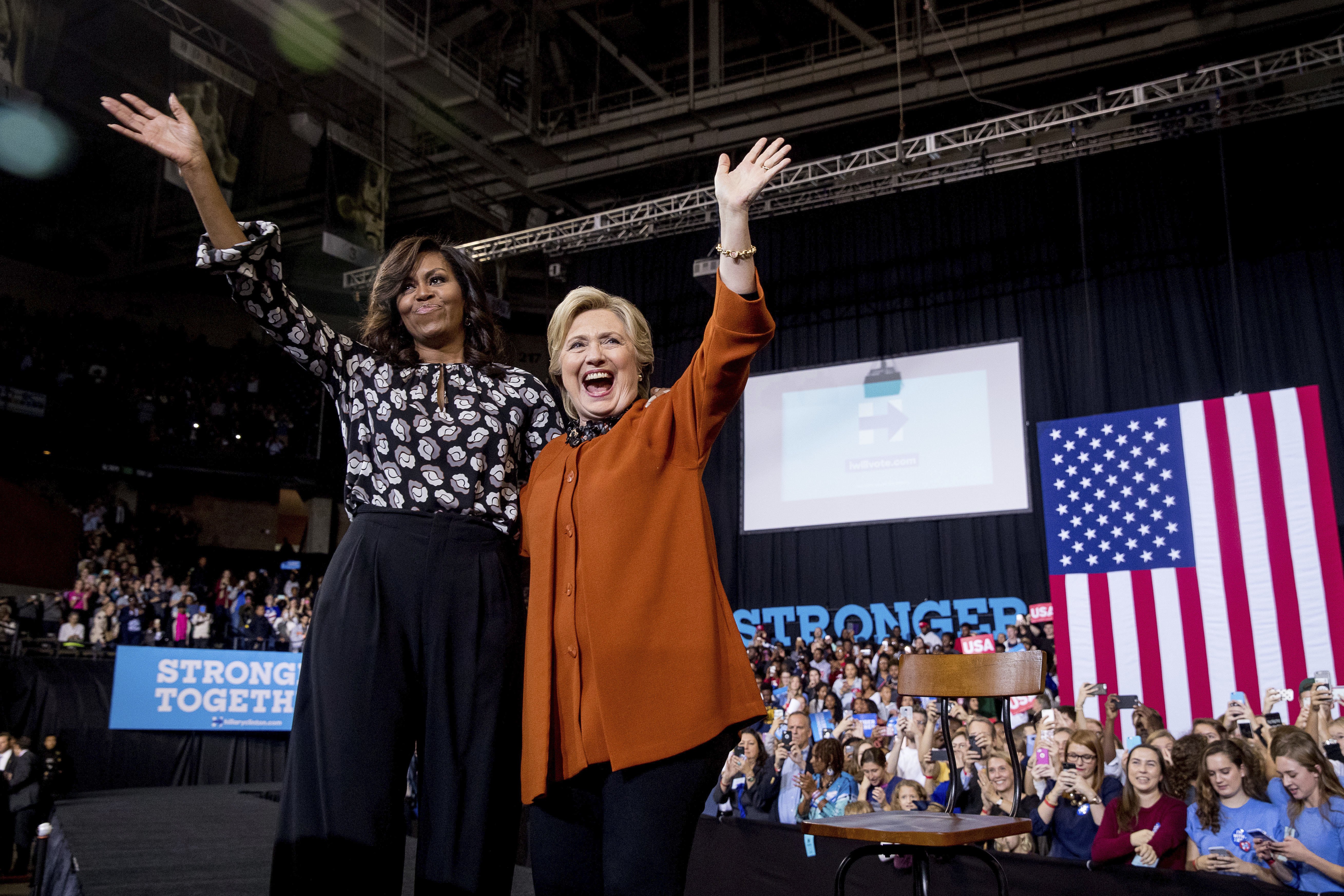 Hillary Clinton, Michelle Obama