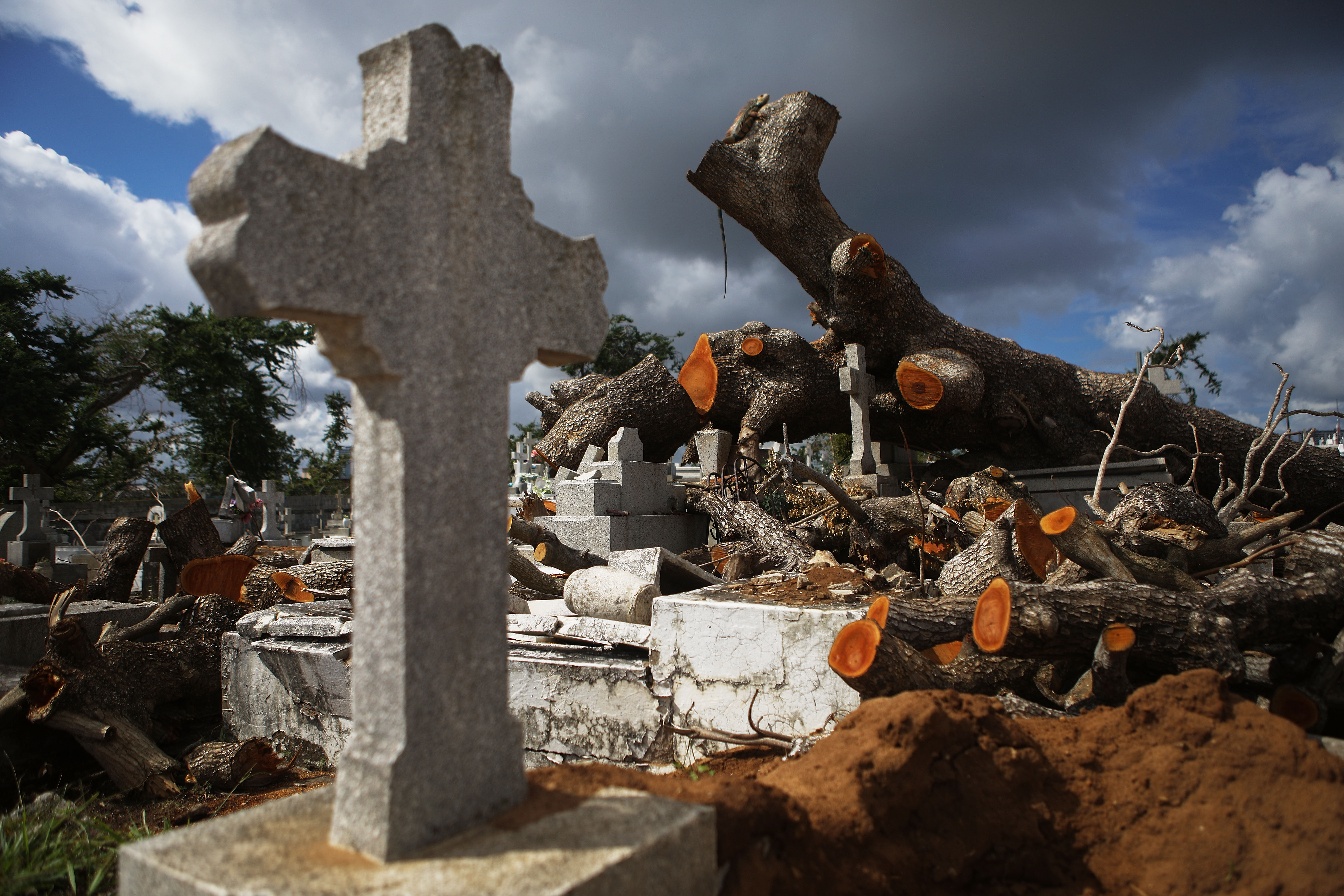 Puerto Rico Marks Holiday Season Amidst Slow Hurricane Recovery