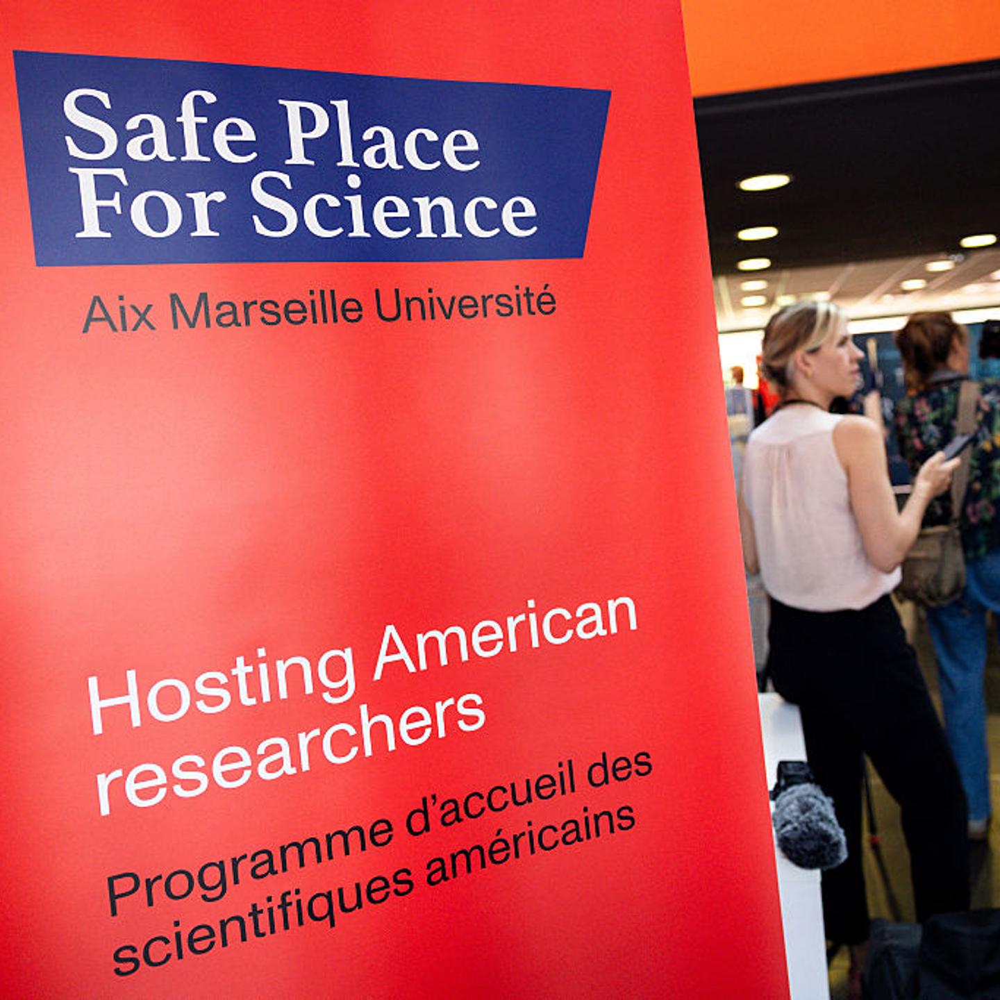 FRANCE-US-POLITICS-SCIENCE-RESEARCH
