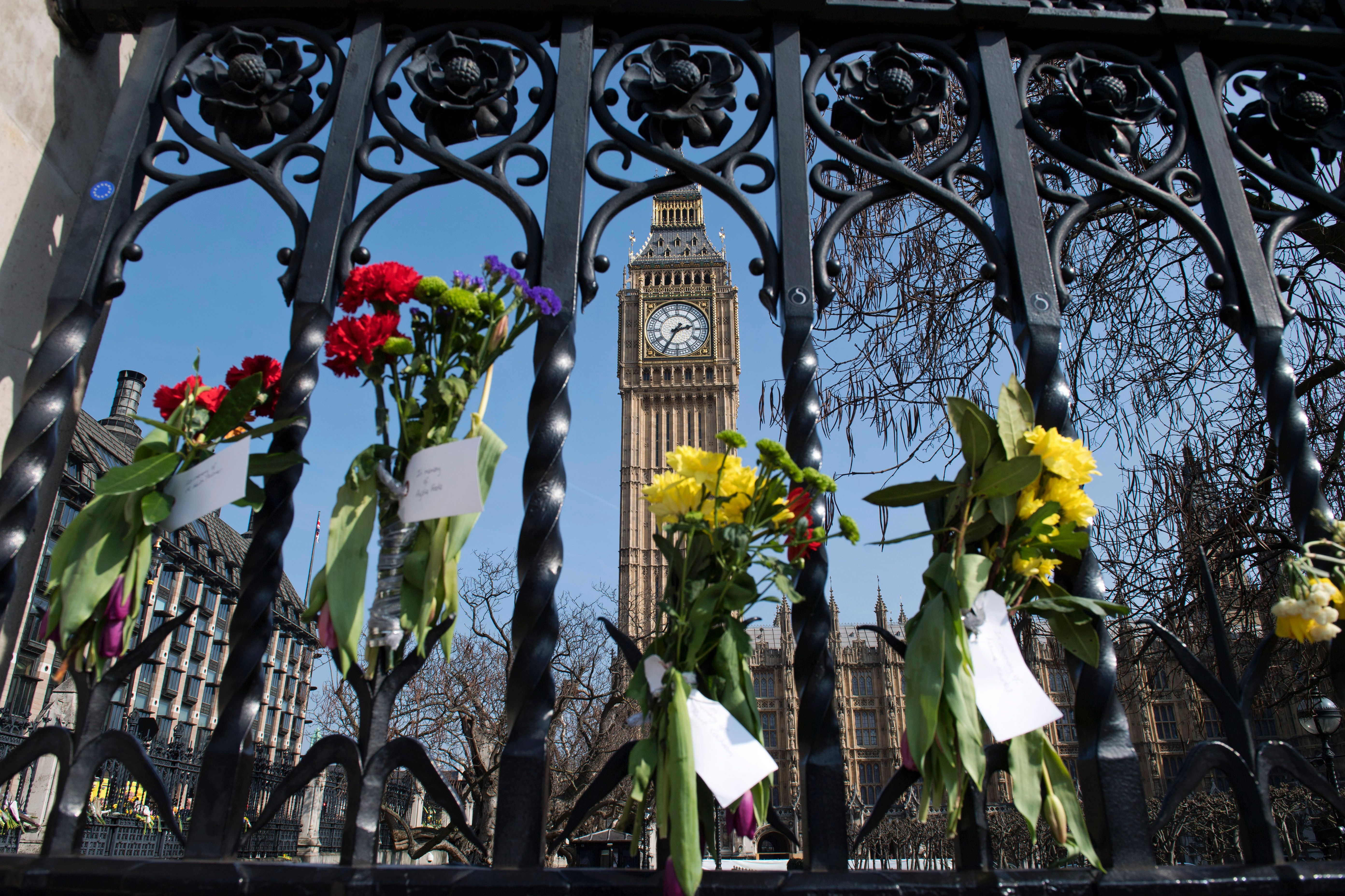TOPSHOT-BRITAIN-POLITICS-PARLIAMENT-ATTACK