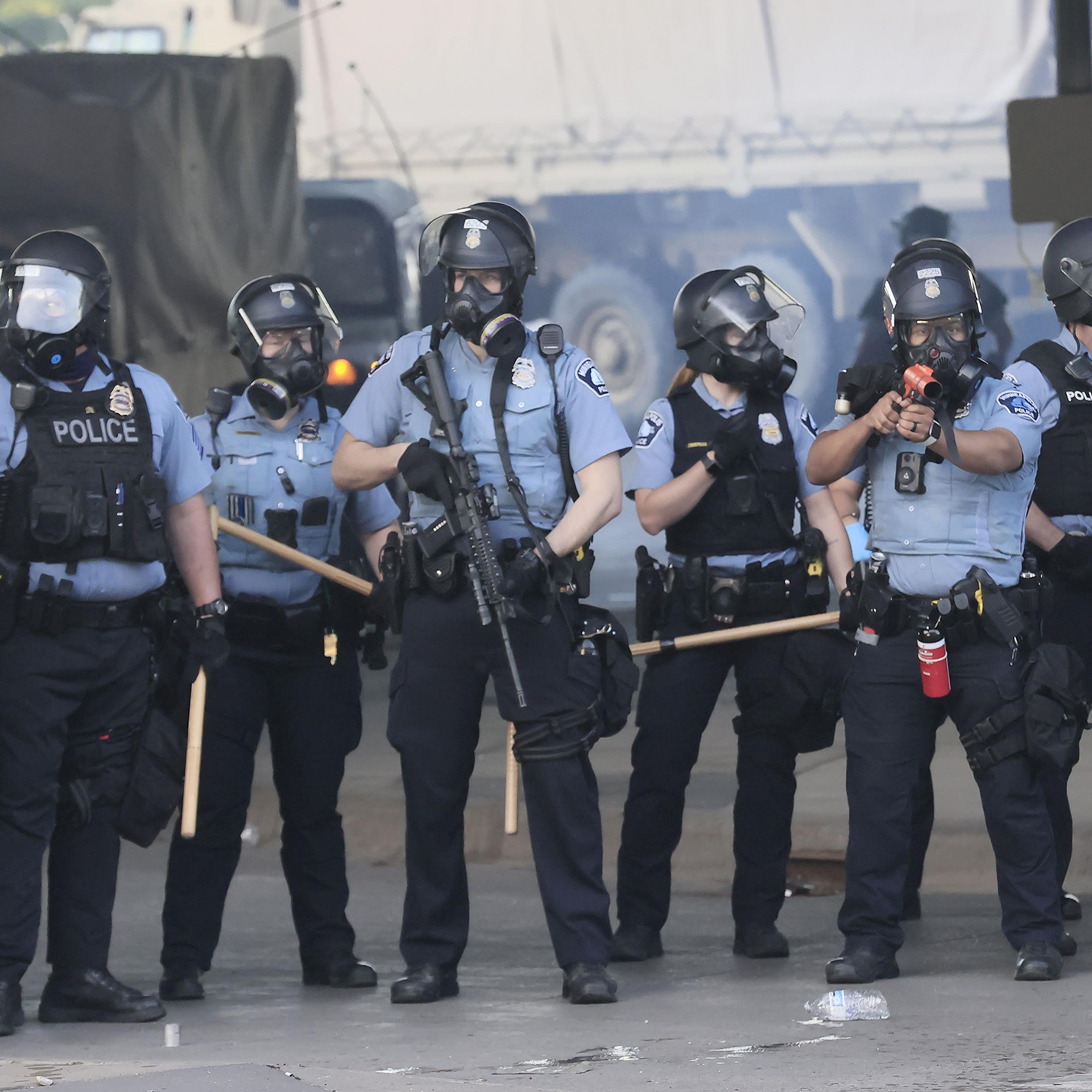Police abuse protest in wake of George Floyd death in Minneapolis, USA - 29 May 2020