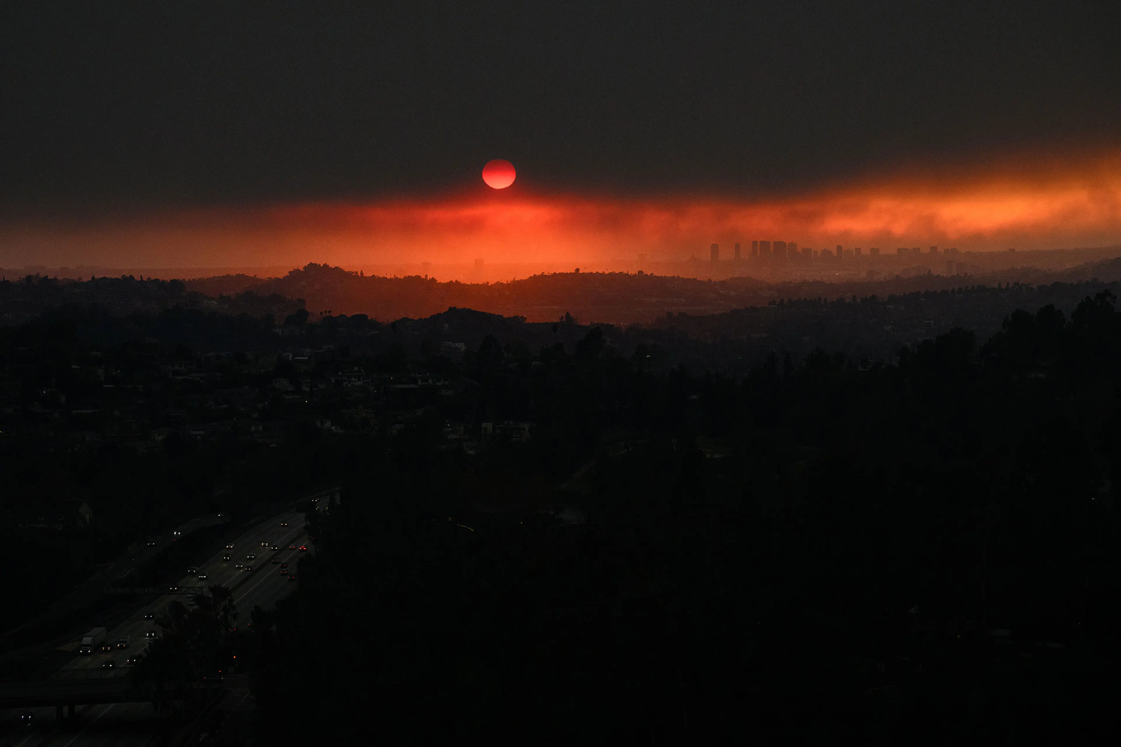 TOPSHOT-US-FIRE-CALIFORNIA
