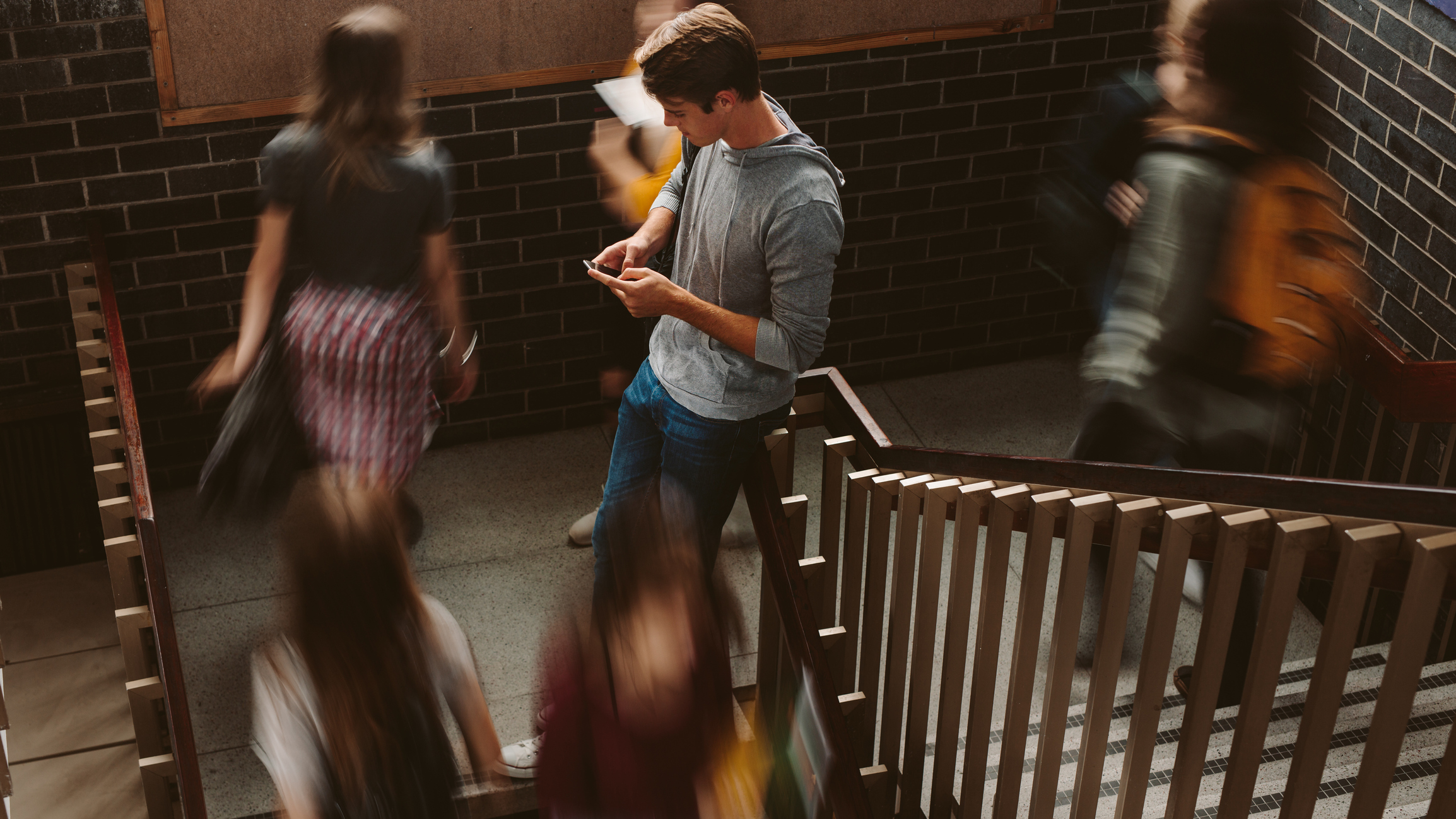 Students on steps of campus